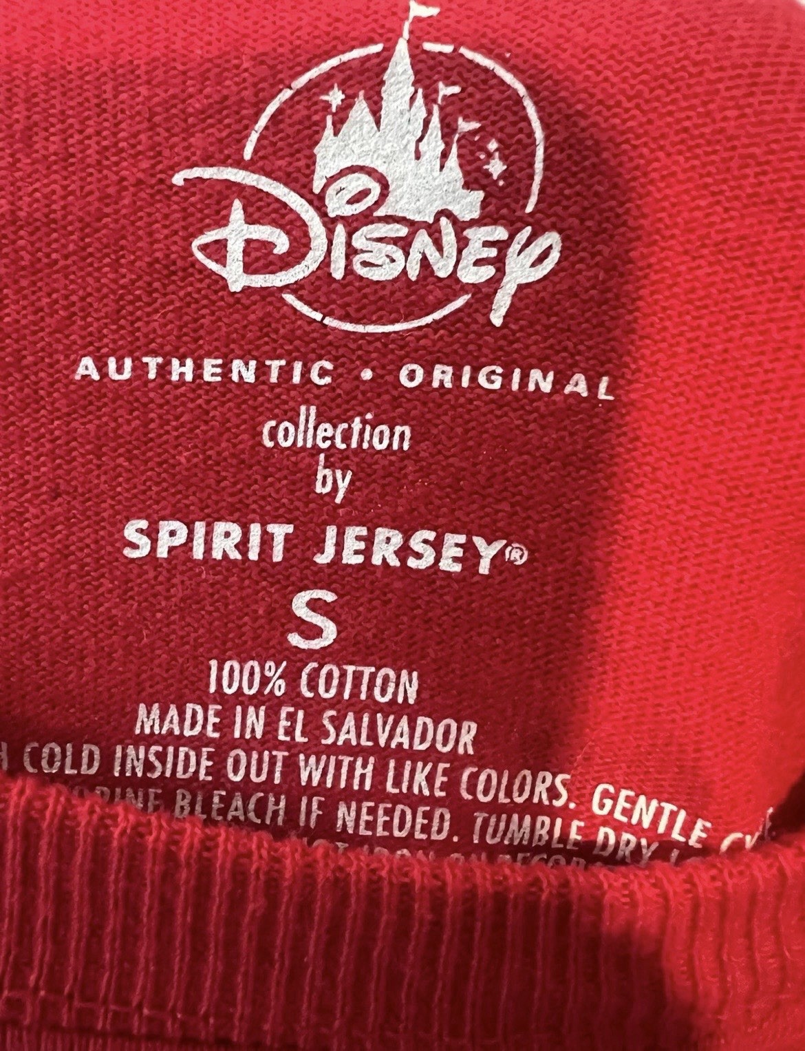 Walt Disney World Spirit Jersey Shirt Adult Small Red Christmas Mickey & Friends
