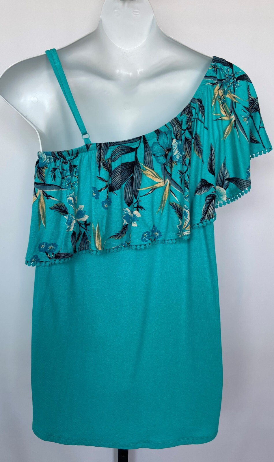 Time & Tru ladies XL one strap floral print summer blouse.