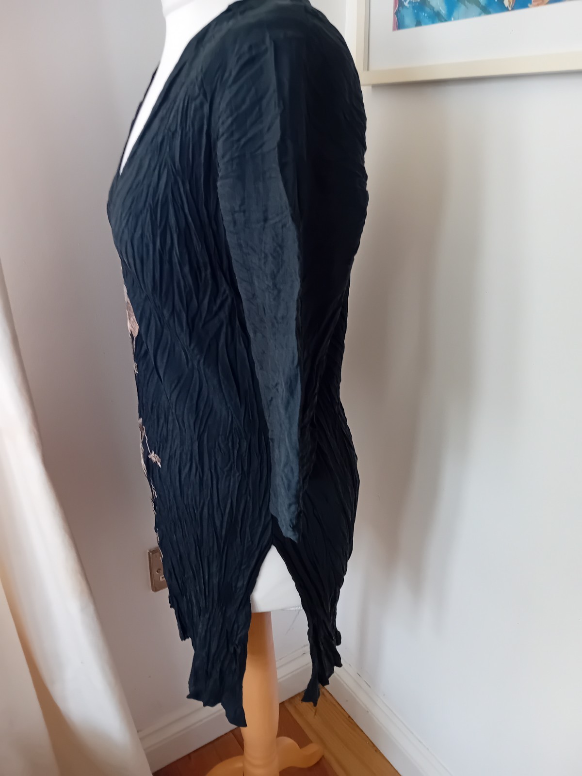 Bellaju pure silk crinkle tunic embroidered Large New black/gold RRP £95