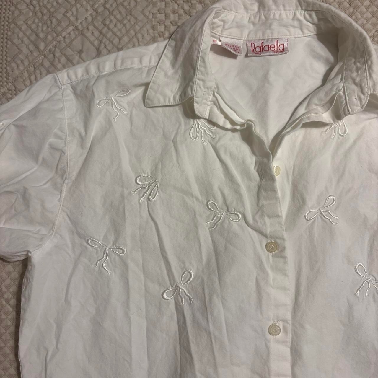 Vintage Rafaella White Embroidered Bow Button Up