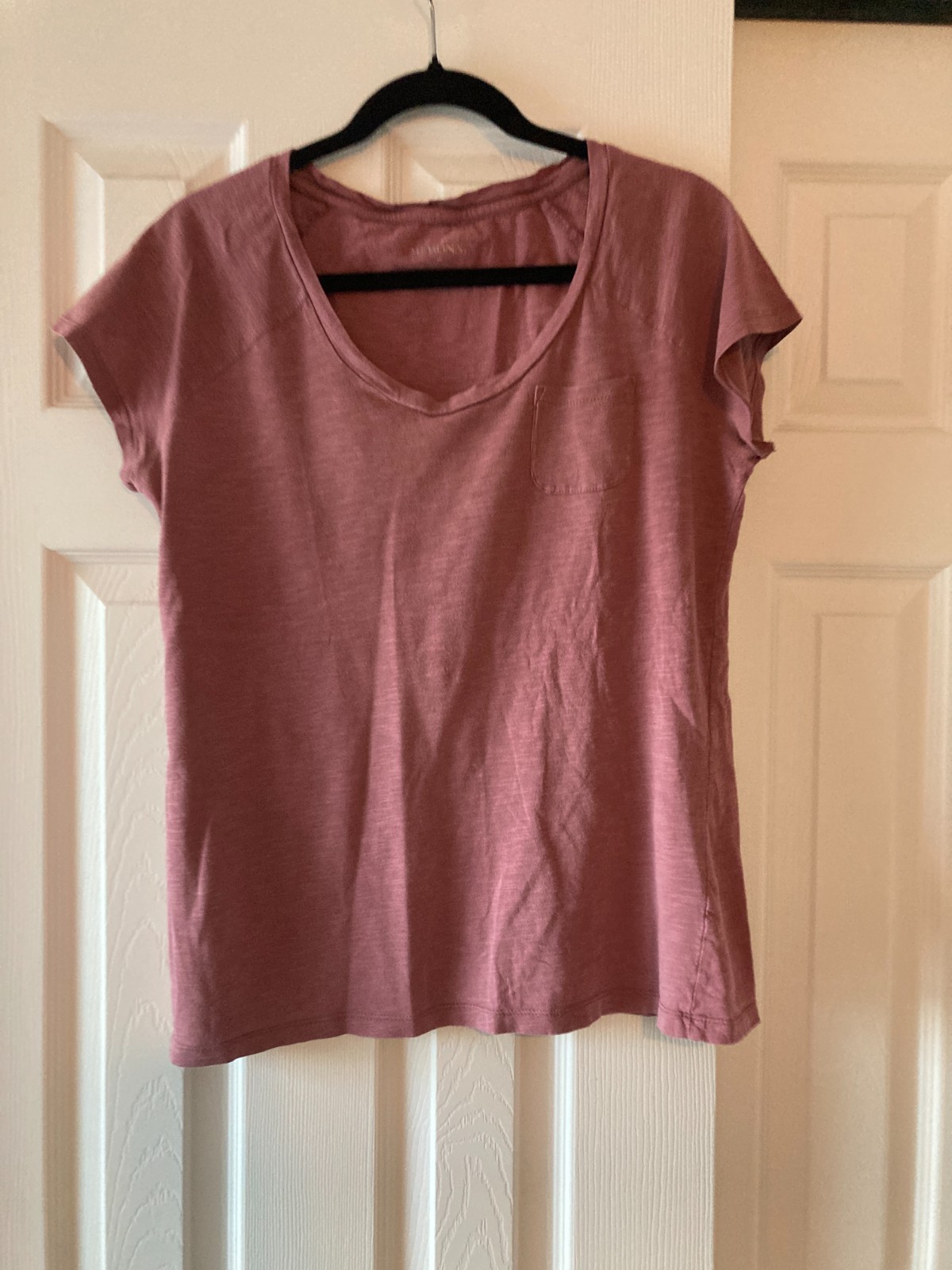 Lot of women’s medium tops and dresses 5pc +1 bonus