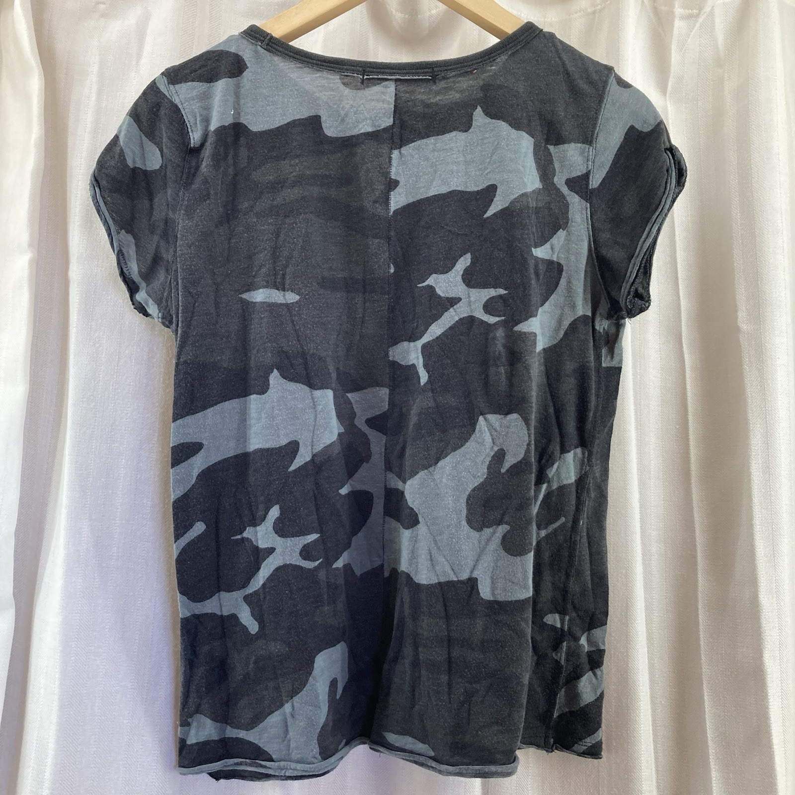 WE THE FREE PEOPLE Women’s Camouflage Camo Boxy Oversized T-Shirt Size S/M