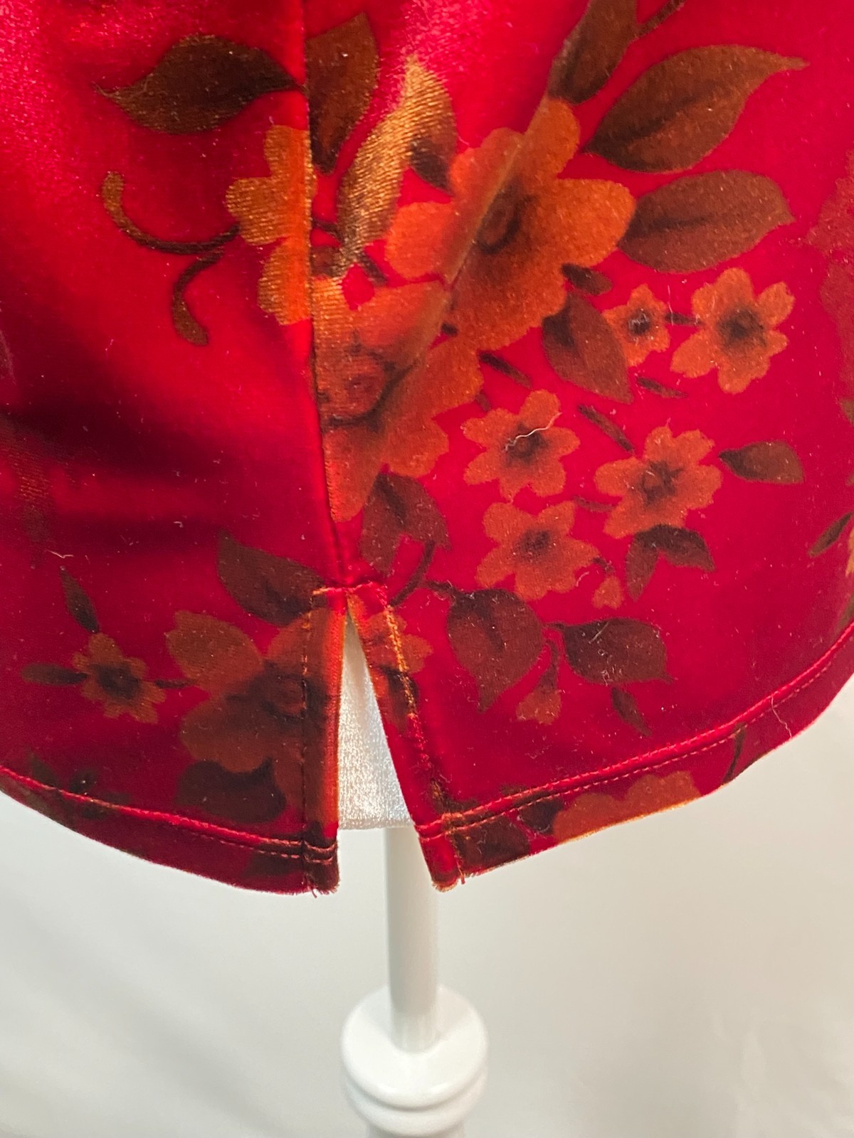Red Black Velvet Burnout Women’s Top Y2K Floral Print Boho Sz 1X Judith Hart