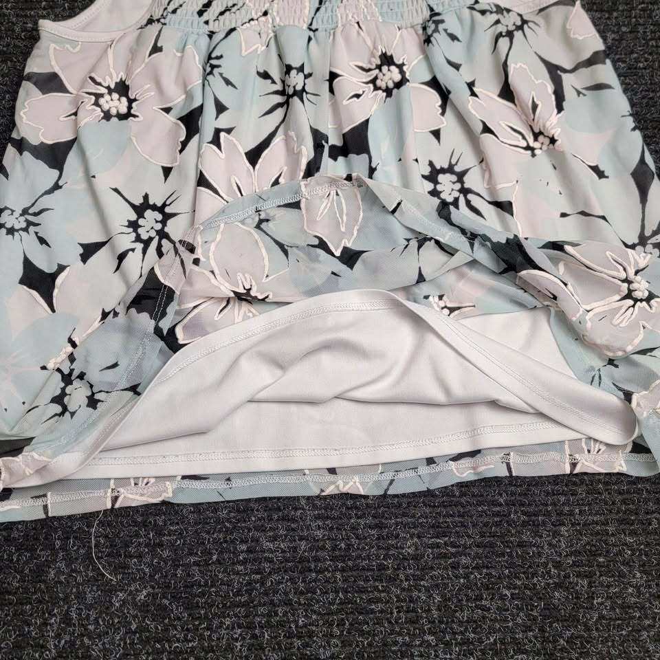Cato Women’s Cottagecore Sleeveless Floral Blouse Size Small Green Smocked Neck