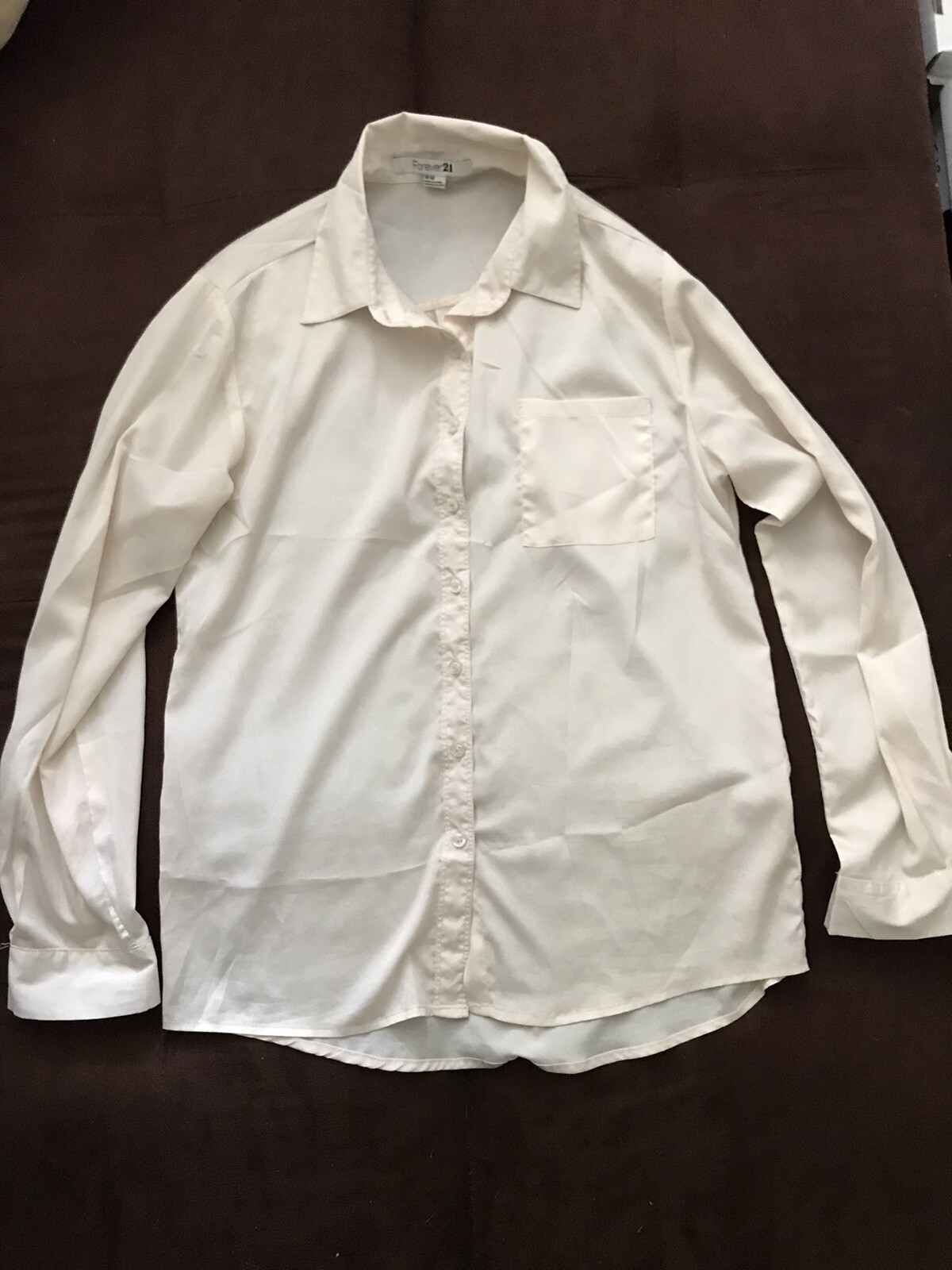 Forever 21 Women’s White Silky Satin Feel Button Up Long Sleeve Blouse Medium