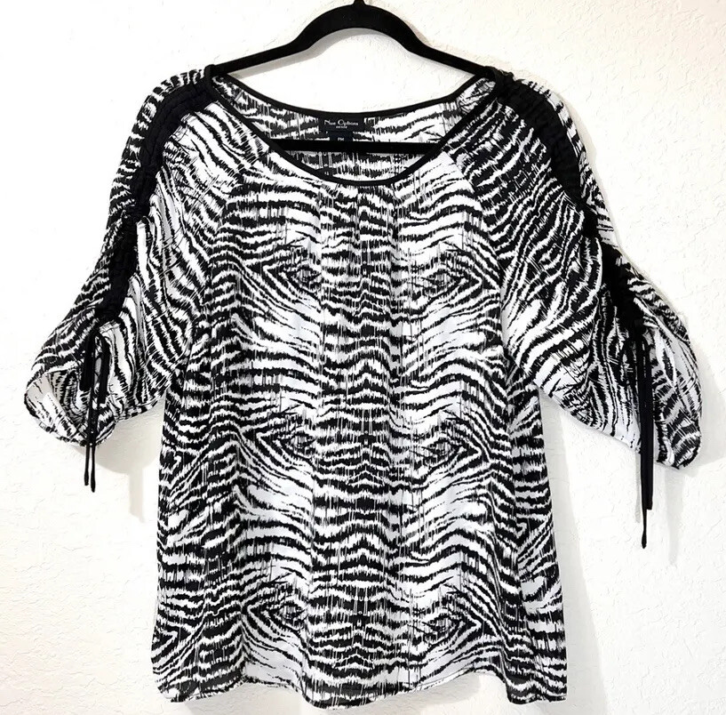 NUE OPTIONS Women Size PM Blouse Top Animal Print 3/4 Slv Black White Semi Sheer