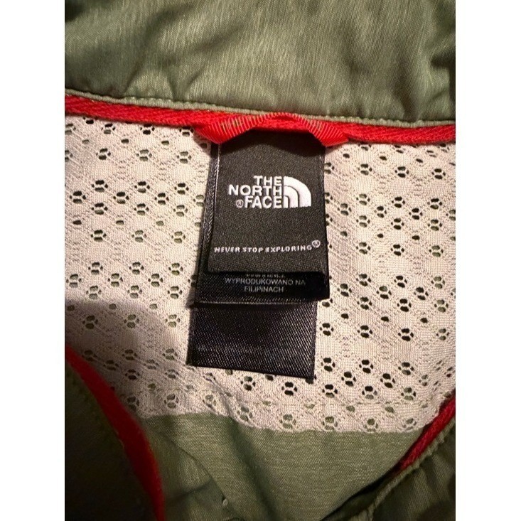 The North Face Womens XL Sage Green Long Sleeve Hiking Button Down Shirt Venting