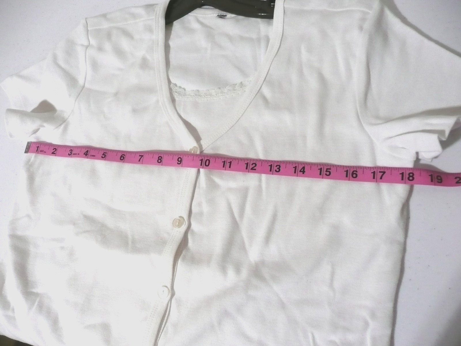Unbranded Women White Cotton Short Sleeve 2-in-1 blouse w/front neck Lacy Trim