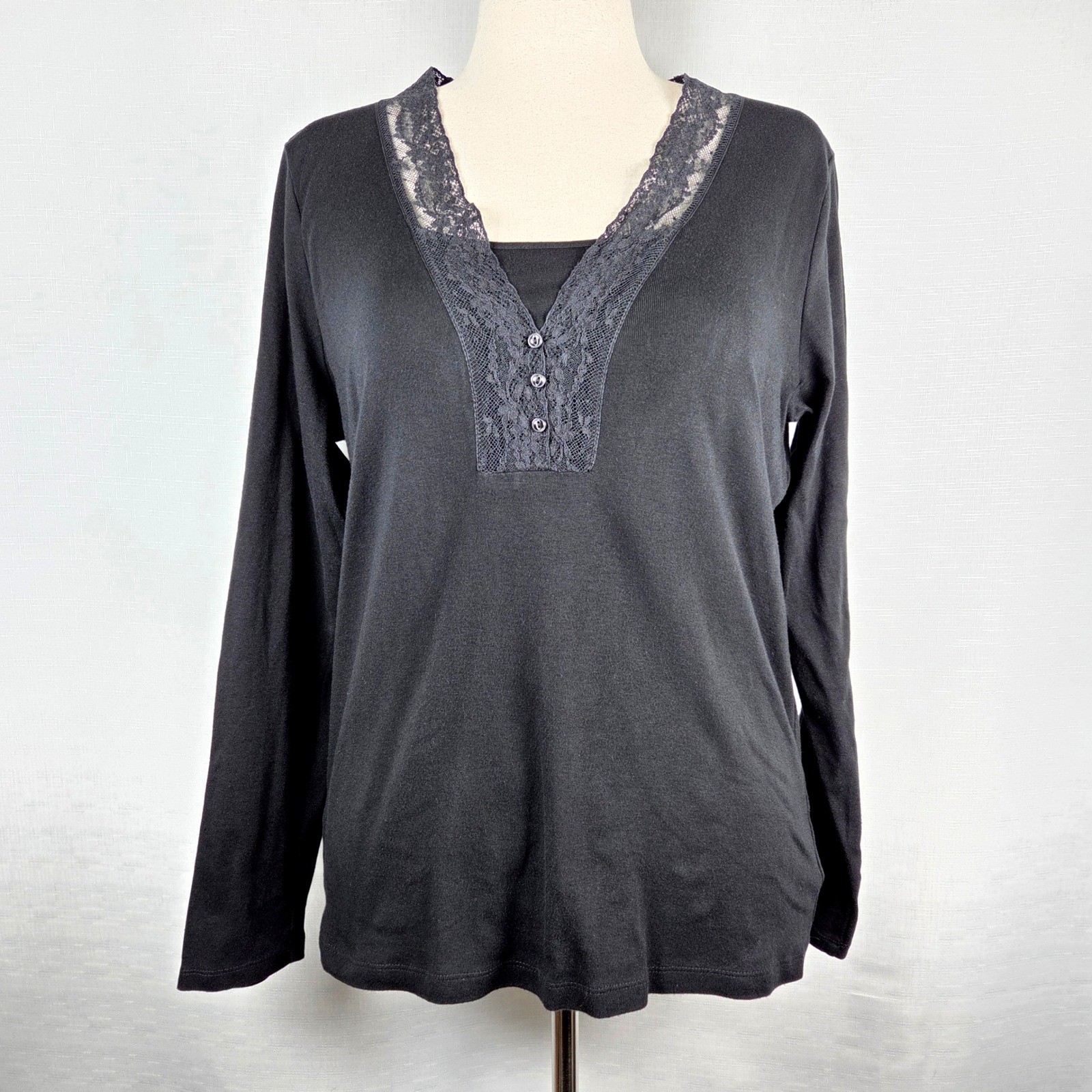 Lauren Ralph Lauren Women’s XL Black Lace Trim Long Sleeve Knit Top V Neck