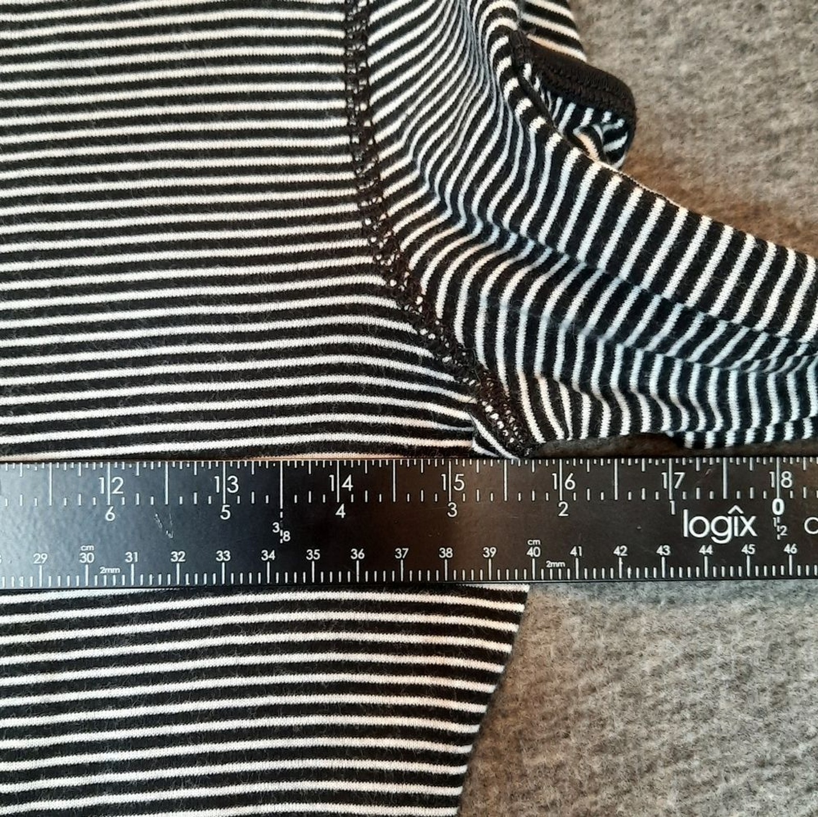 Lauren Ralph Lauren Blouse Womans Medium Black White Striped Preppy Classic