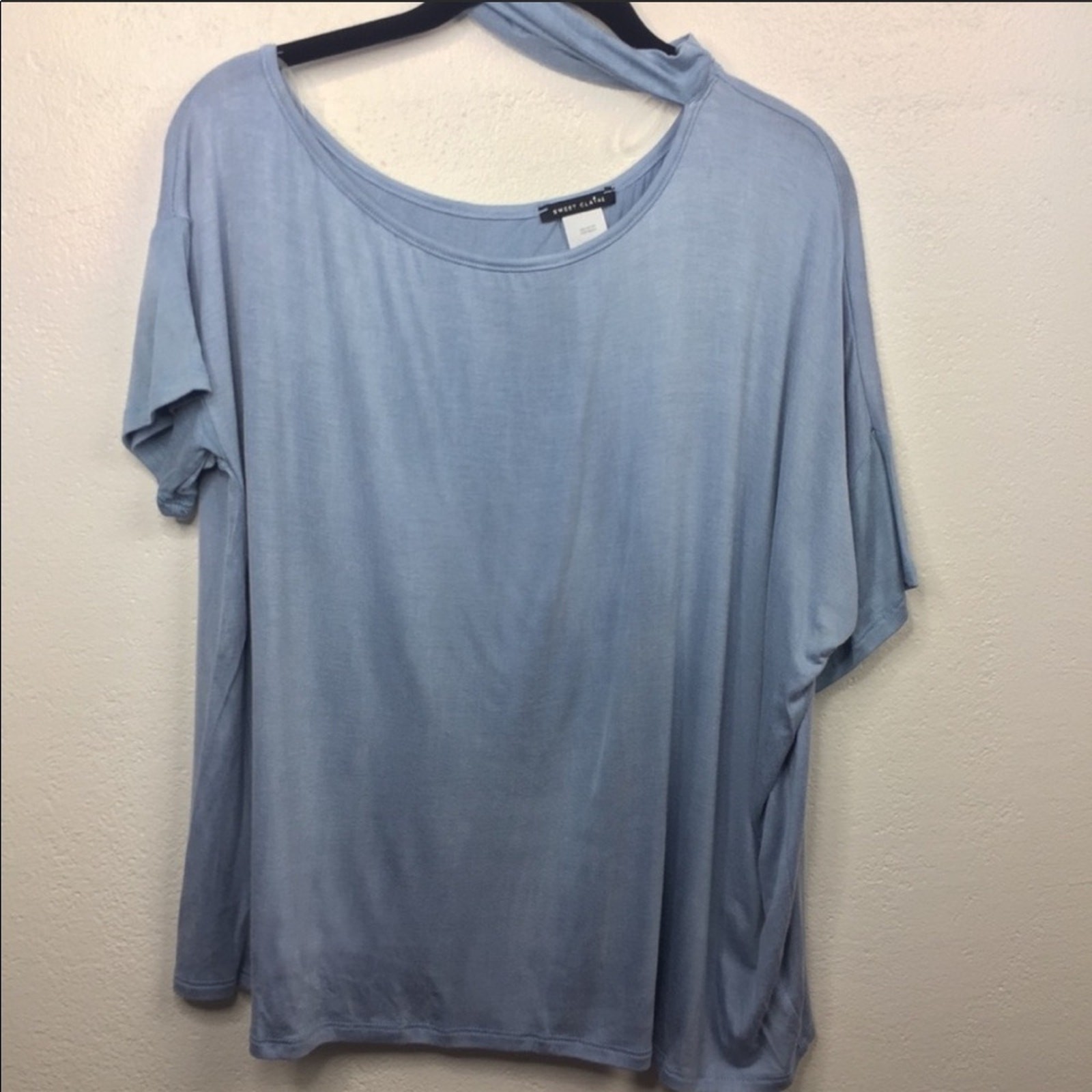 Sweet Claire Choker Off the Shoulder Tee Size Small