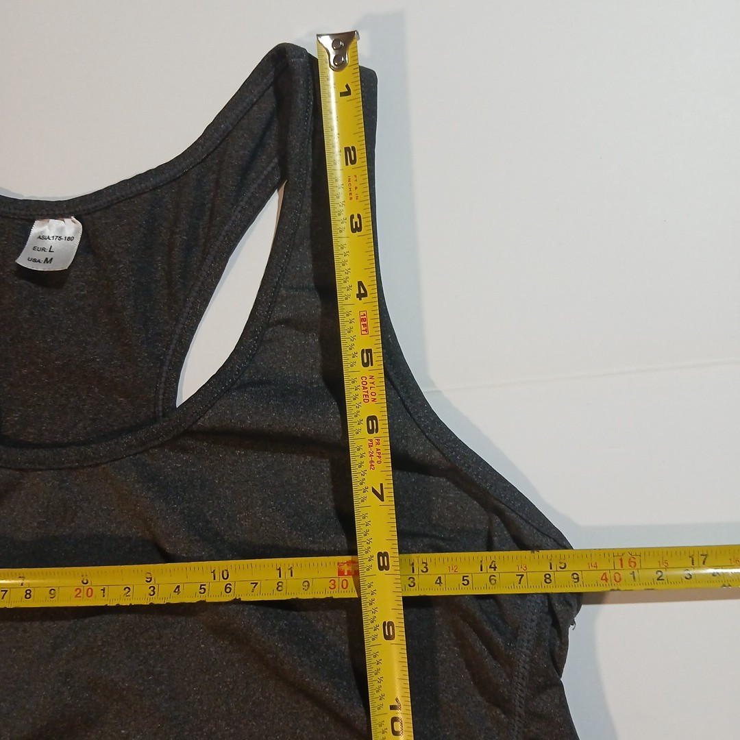 Neleus women’s size large gray tank top reflective super soft and stretchy