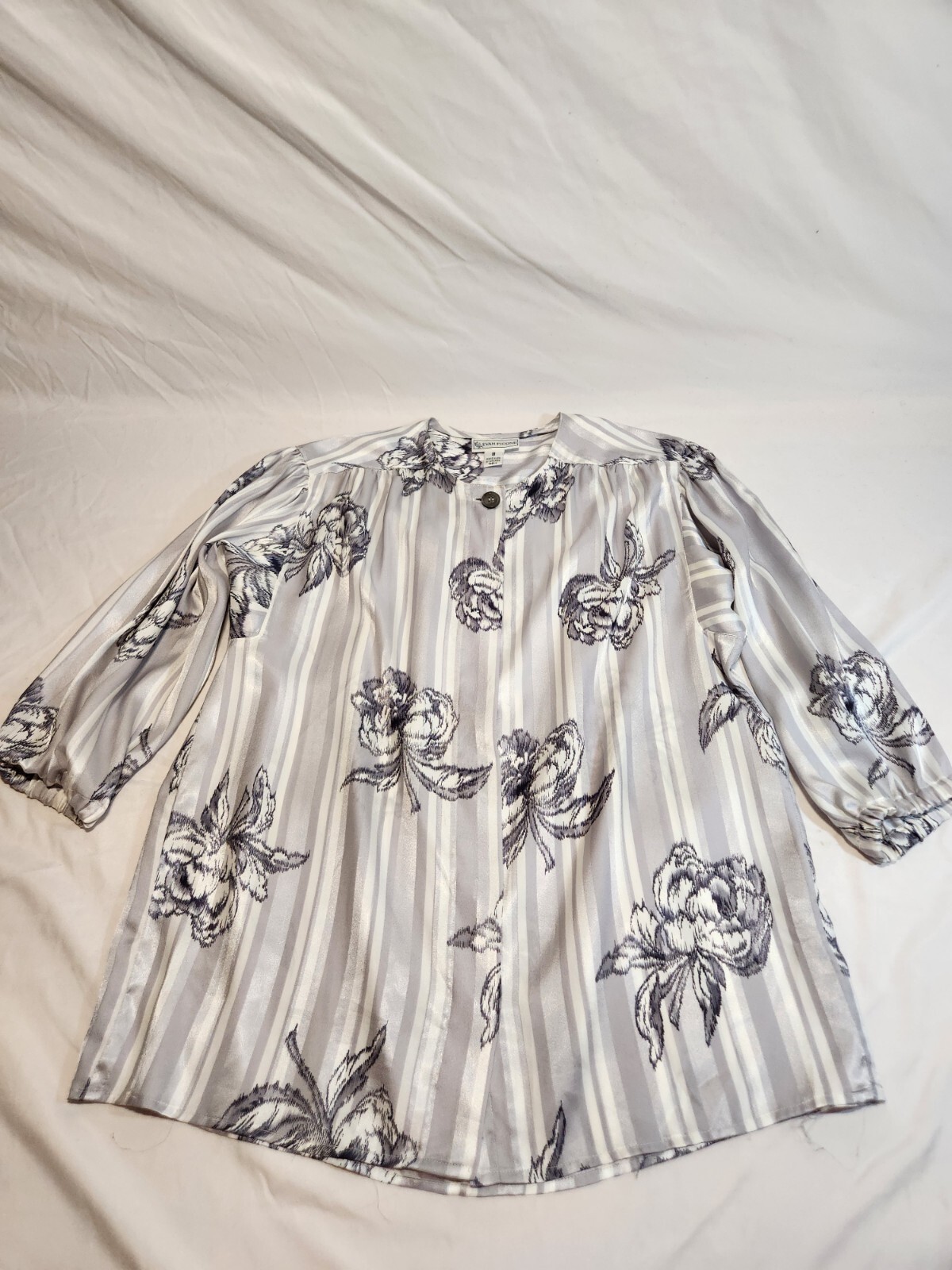 Evan-Picone Womens Grey Floral Striped 3/4 Sleeve Blouse Top Size 8 Made in USA
