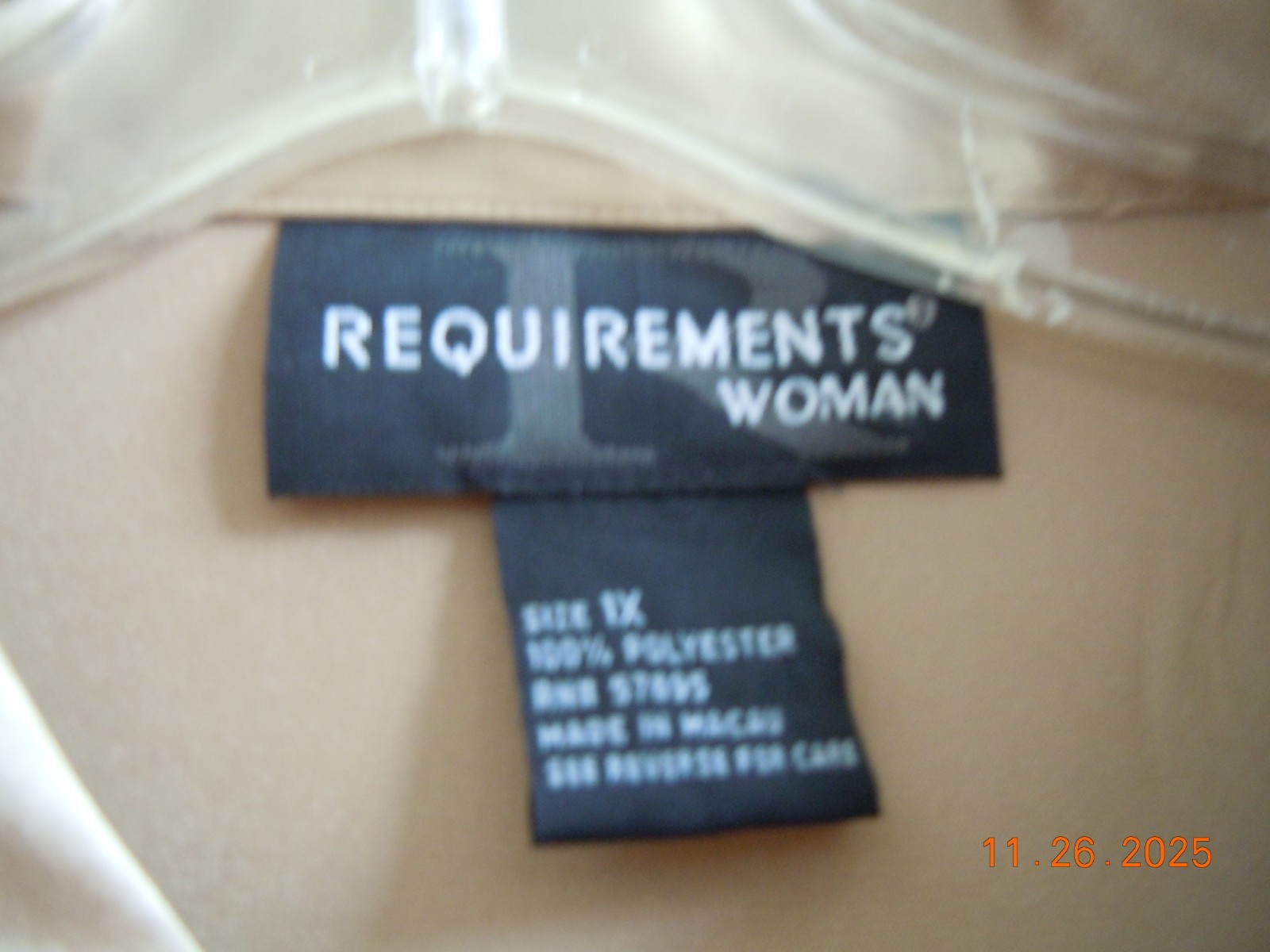 Requirements Woman 1X Button Up Gold Metallic Long Sleeve Top
