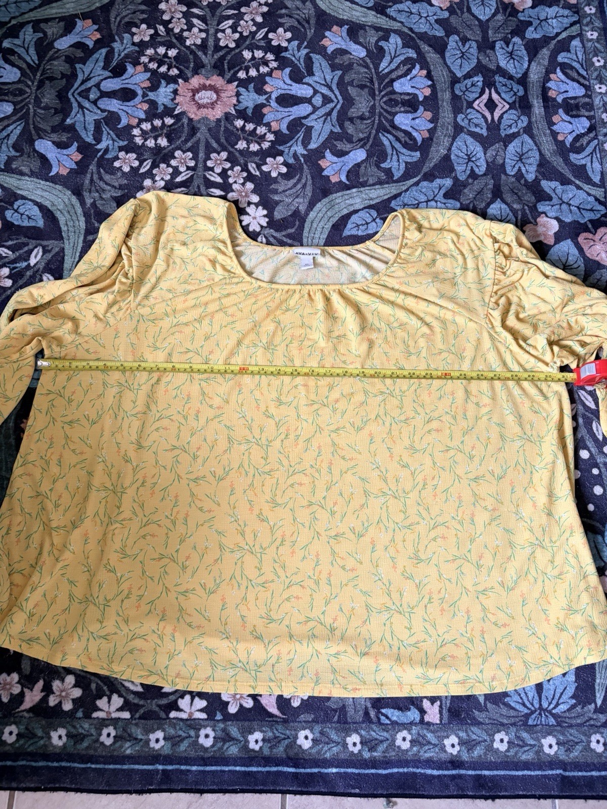 Ava & Viv Women’s Plus 4X Yellow Floral Scoop Neck long sleeve Flowy Top Blouse