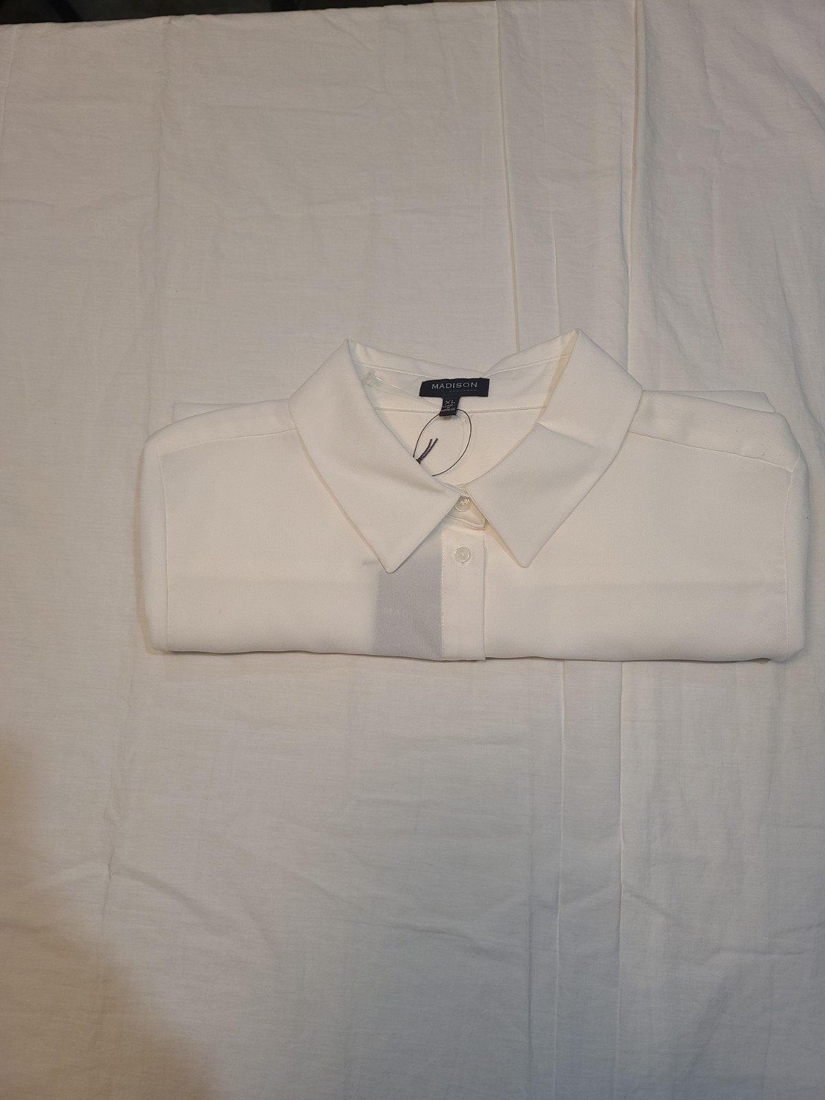 Madison Solid White Dress Shirt XL 32/33 Polyester Point Collar Barrel Cuff