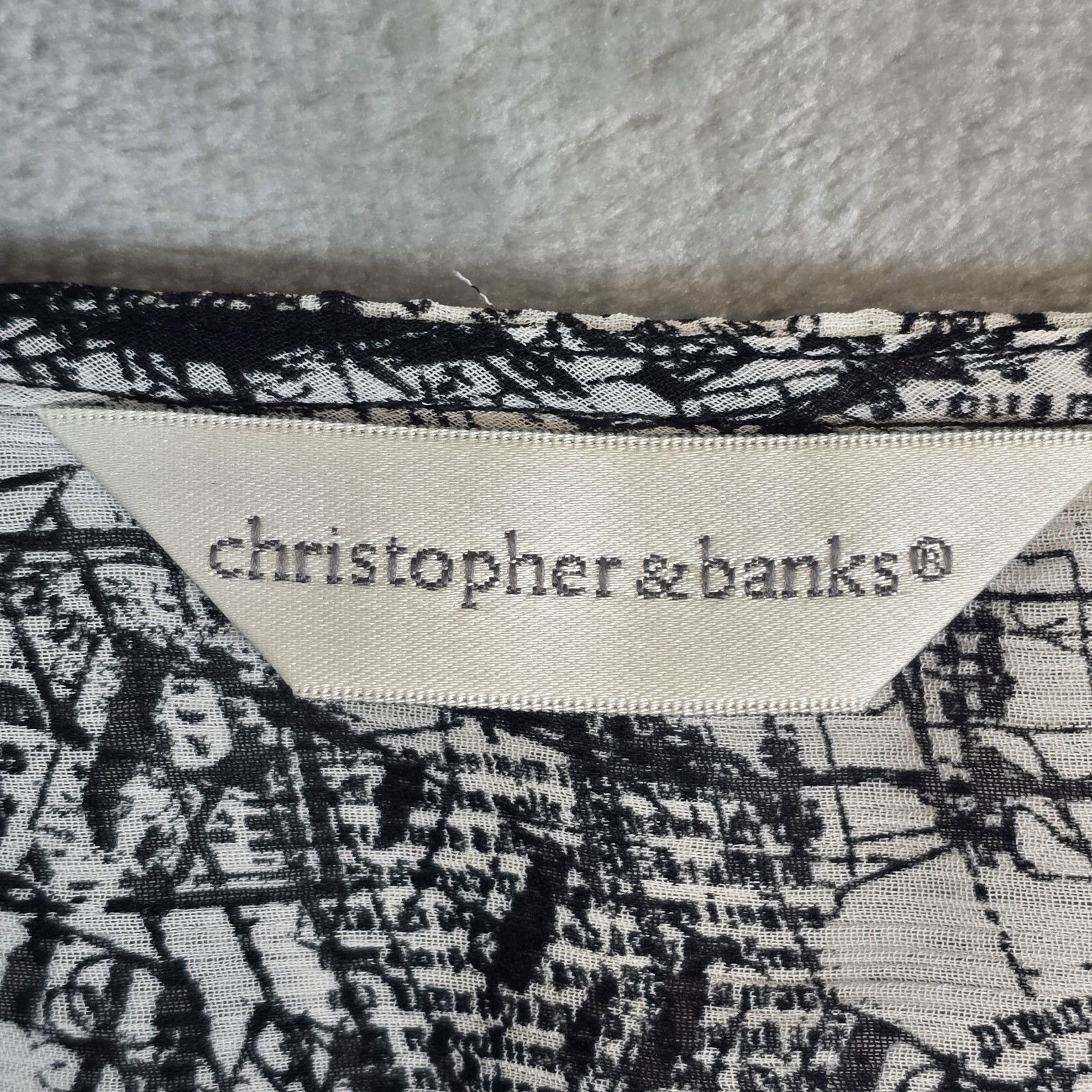 Christopher Banks Open Front Blouse W’s L News Print Sheer Artsy Whimsical