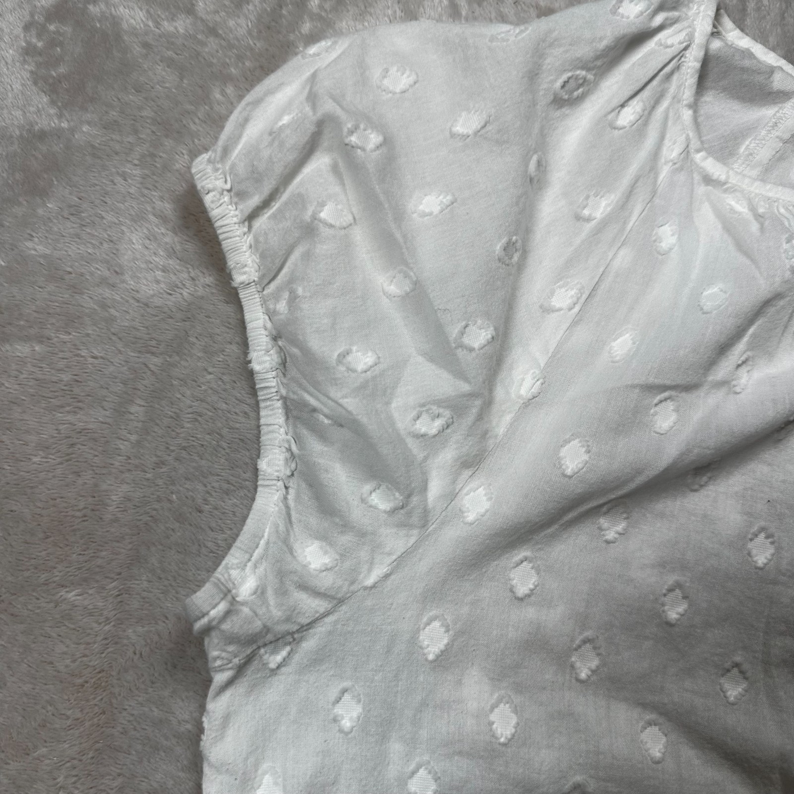 LOFT Textured Blouse Womens L White Diamond Polka Dot Cap Sleeve Cotton