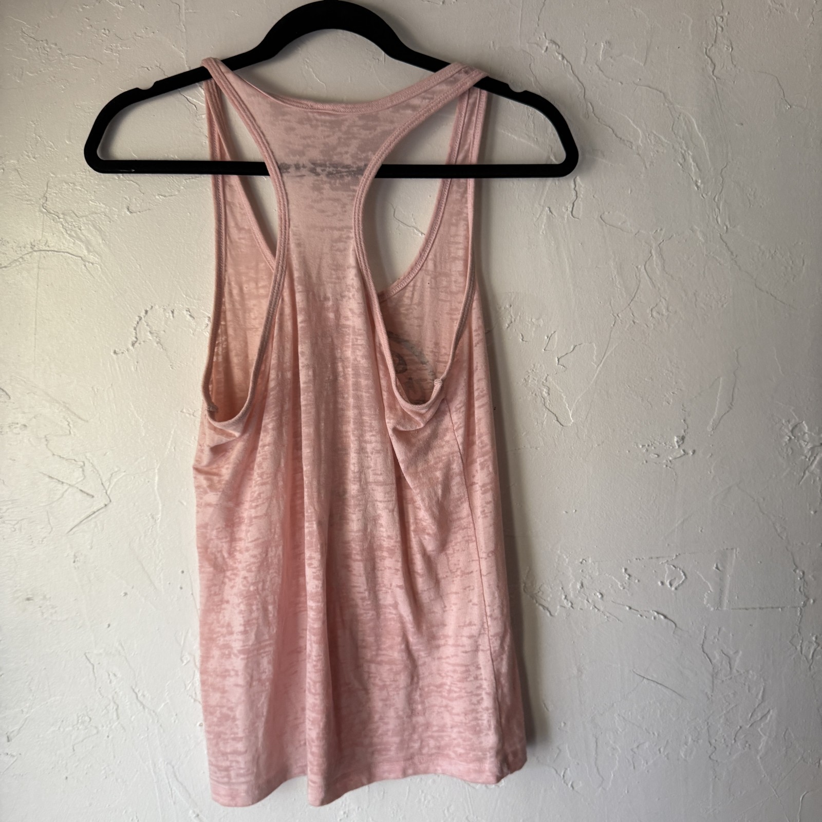 Gold’s Gym Tank Top Womens Medium Pink Sweat For A Cure Racerback Athletic Gym