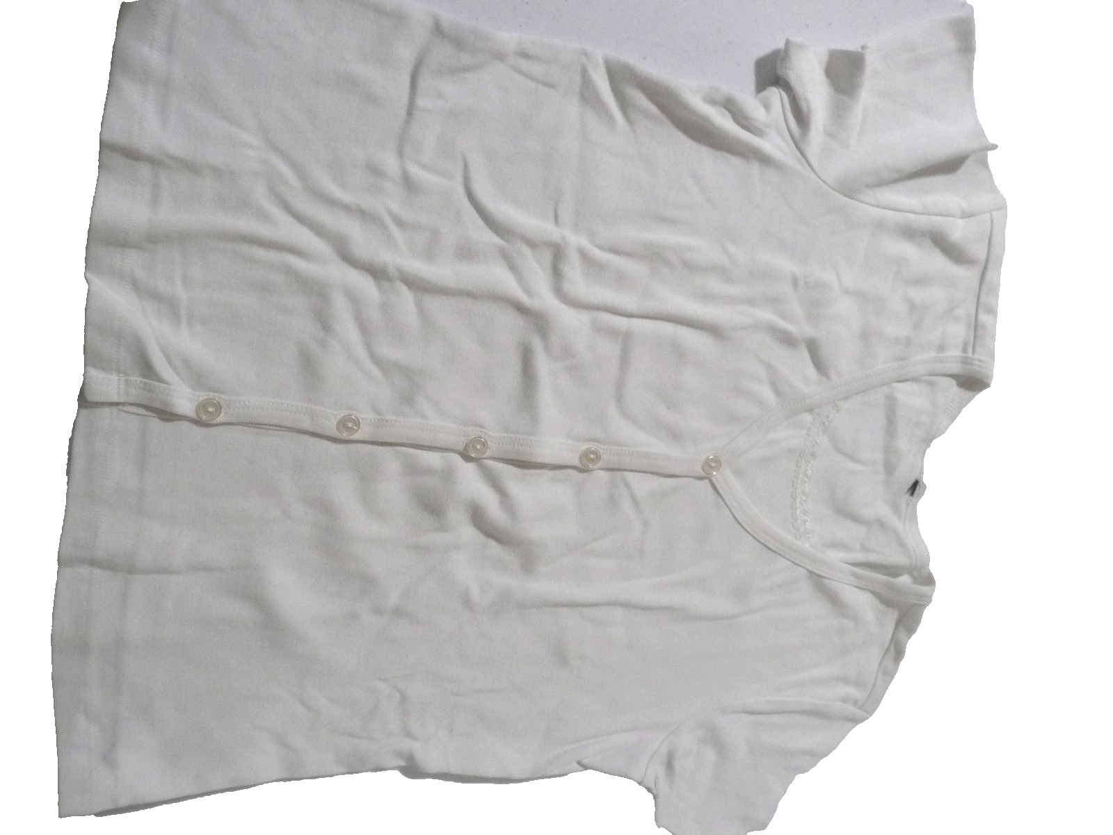 Unbranded Women White Cotton Short Sleeve 2-in-1 blouse w/front neck Lacy Trim