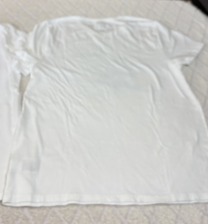 Set Of 2 Old Navy Women’s Shirts Beach Vacation /Flowers Size M