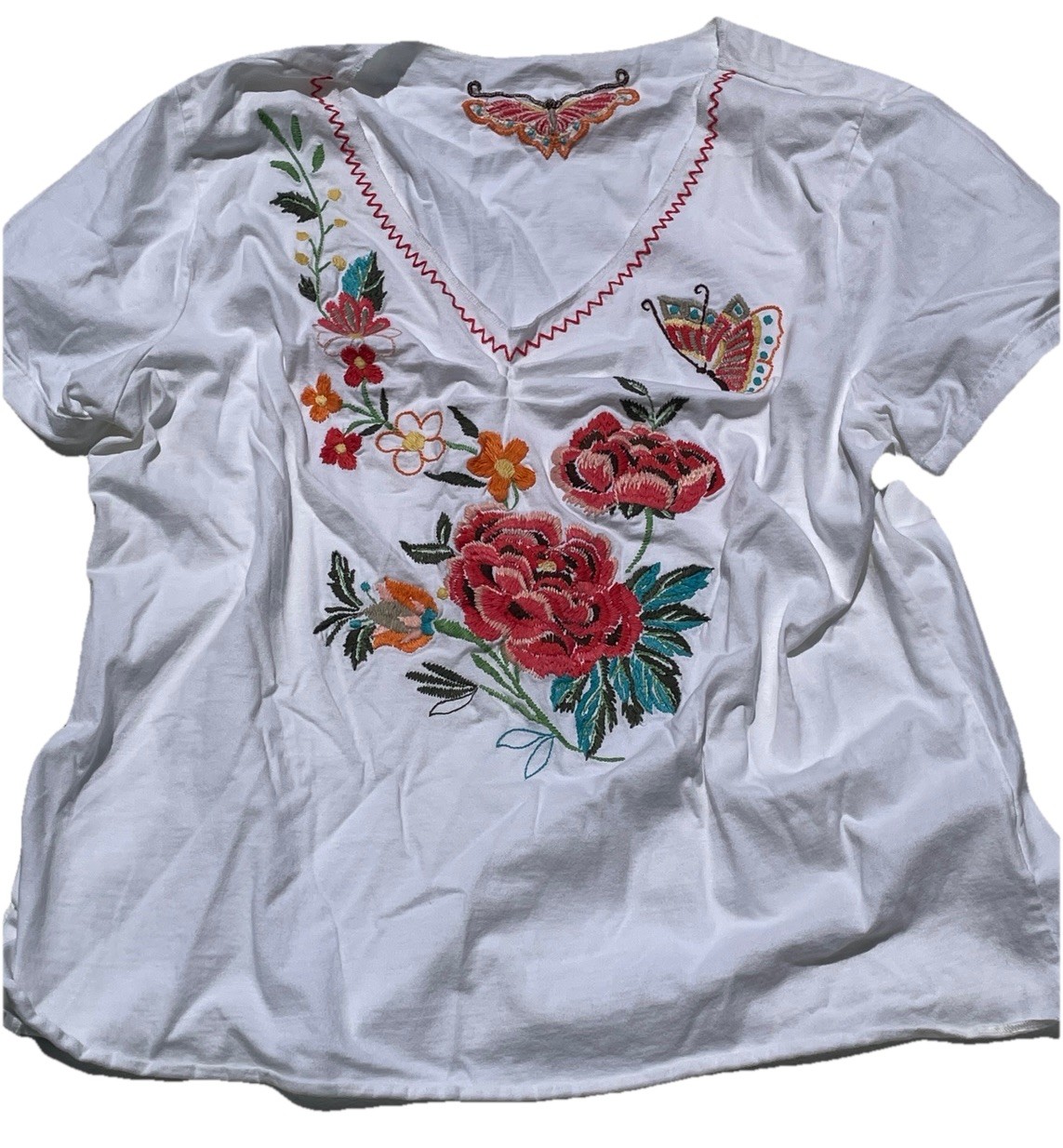 Vintage Guatemala Embroidered Floral Butterfly Blouse White Boho Folk Art Womens