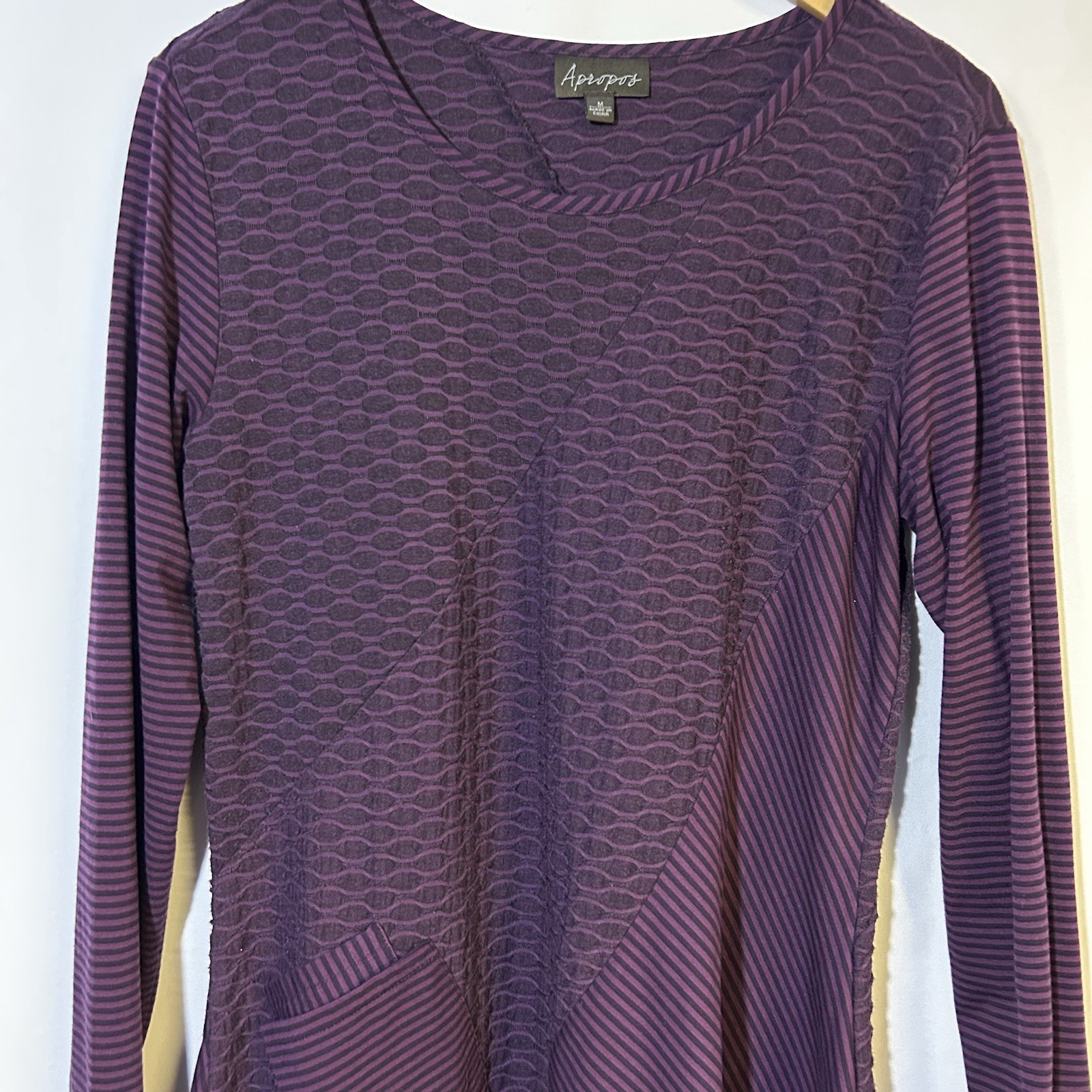 Apropos Purple Black Tunic Medium long sleeve pockets