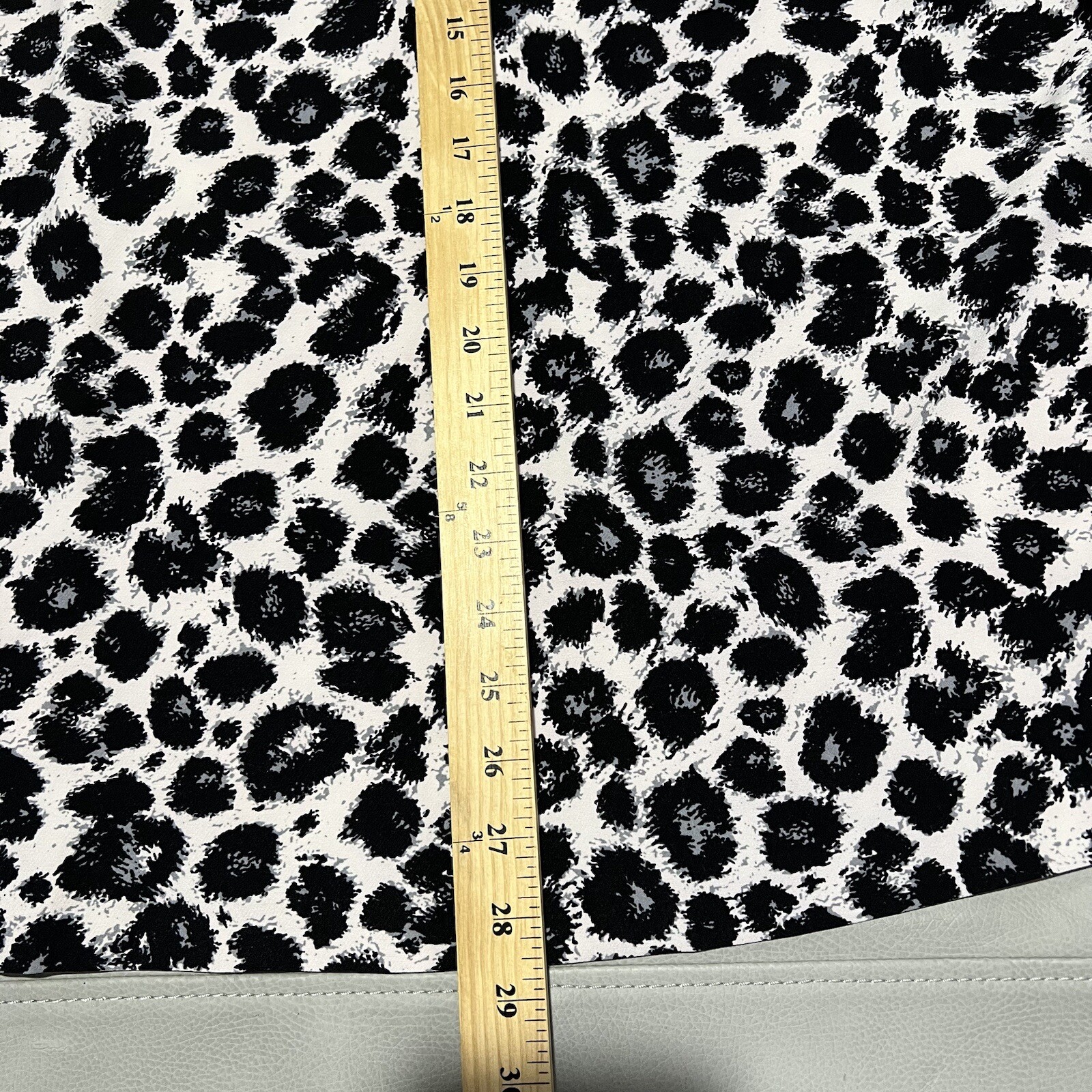 NEW Lane Bryant Women Spotted Polka Dot White Blouse Circle Neck-Plus 24-8082