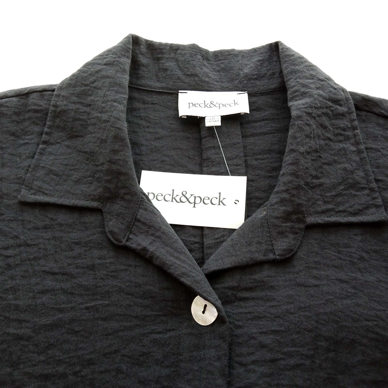 Peck & Peck NWT Size **Small Button Up Black Blouse Pockets Inverted Back Pleat