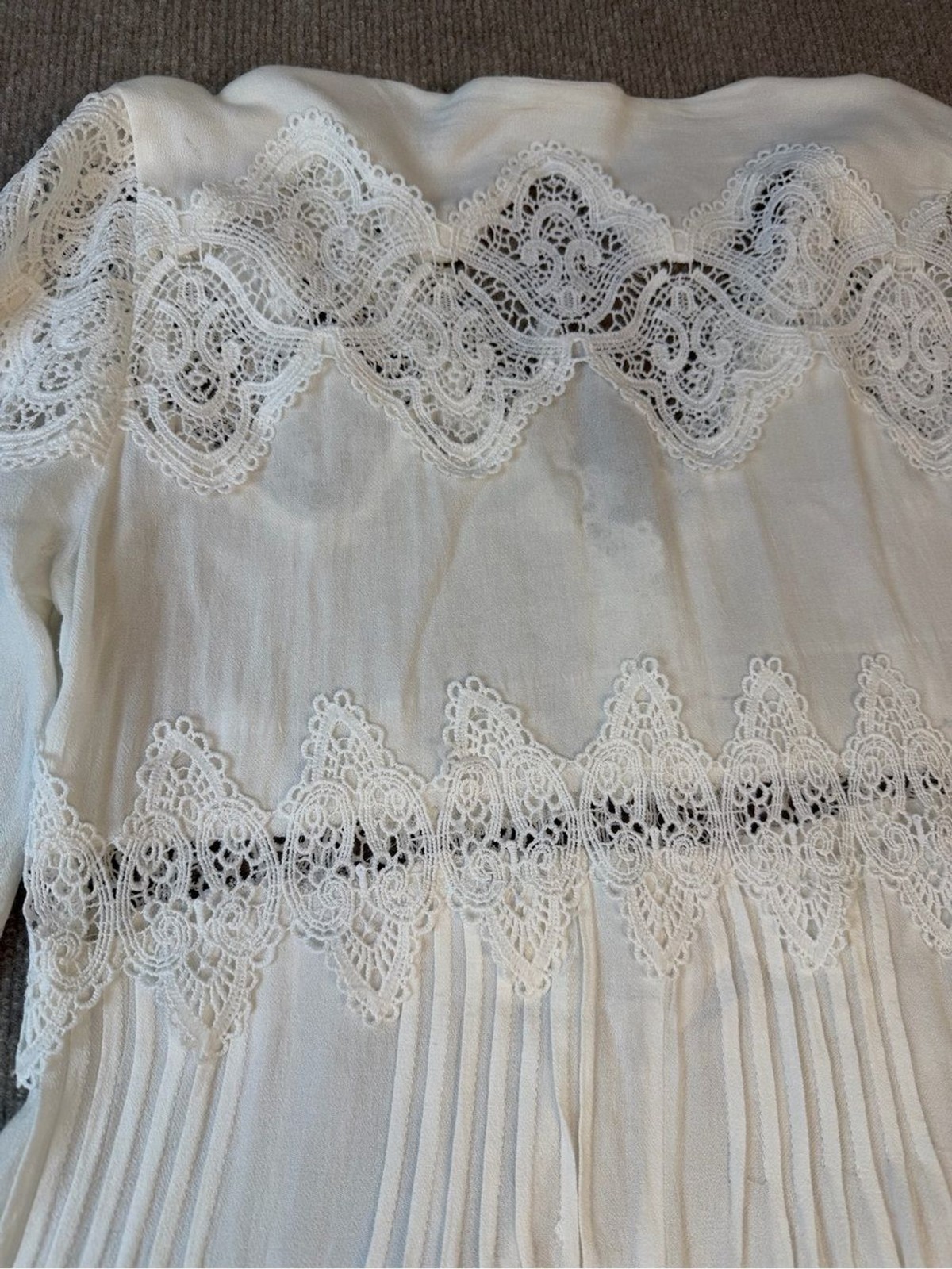 POL White Lace-Trim Boho Blouse Intricate Lace Trim Romantic Peasant Y2K