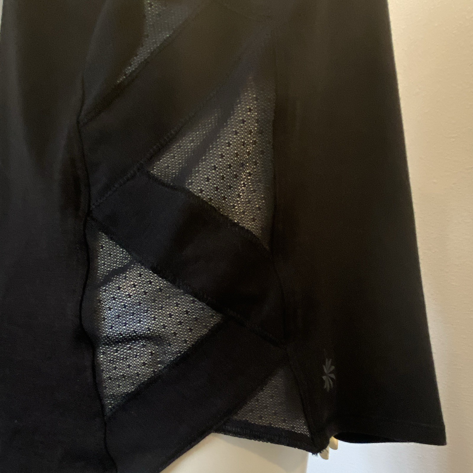Athleta M Black Solid Halter Sleeveless Mesh Cut-Out Stretch Tank Top