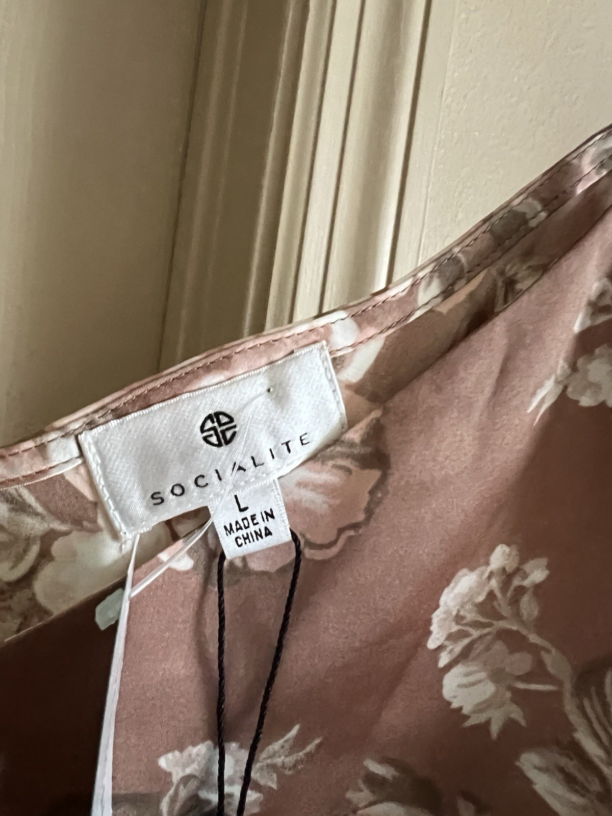 Socialite womens top Size Large. Tie Straps, Elastic Waist, Blush Pink And Brown