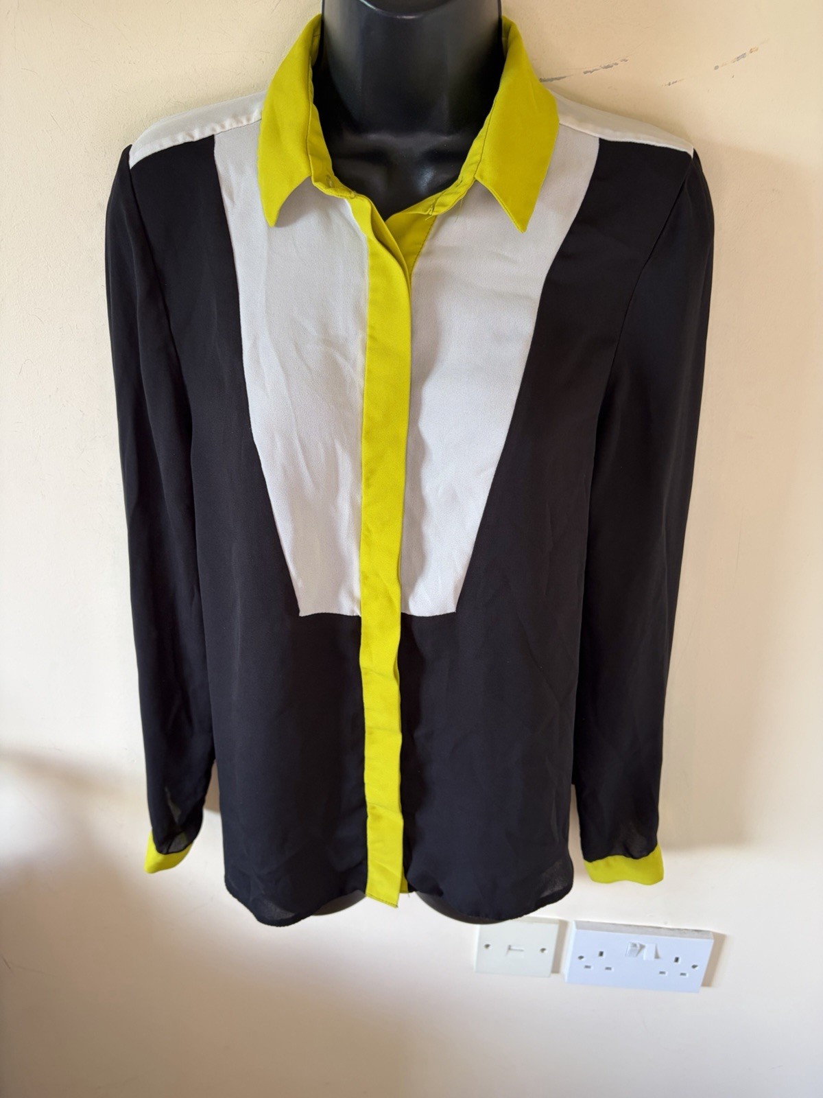 Black/ivory/green Chiffon Blouse Size 10 By Dorothy Perkins ( 3831)