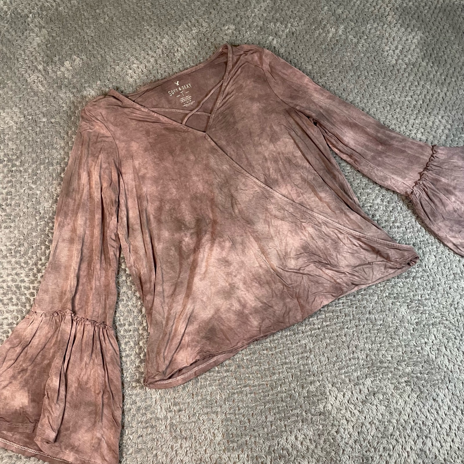 American Eagle Soft & Sexy Tie Dye Wrap Top Size L Bell Sleeve Fairy Festival