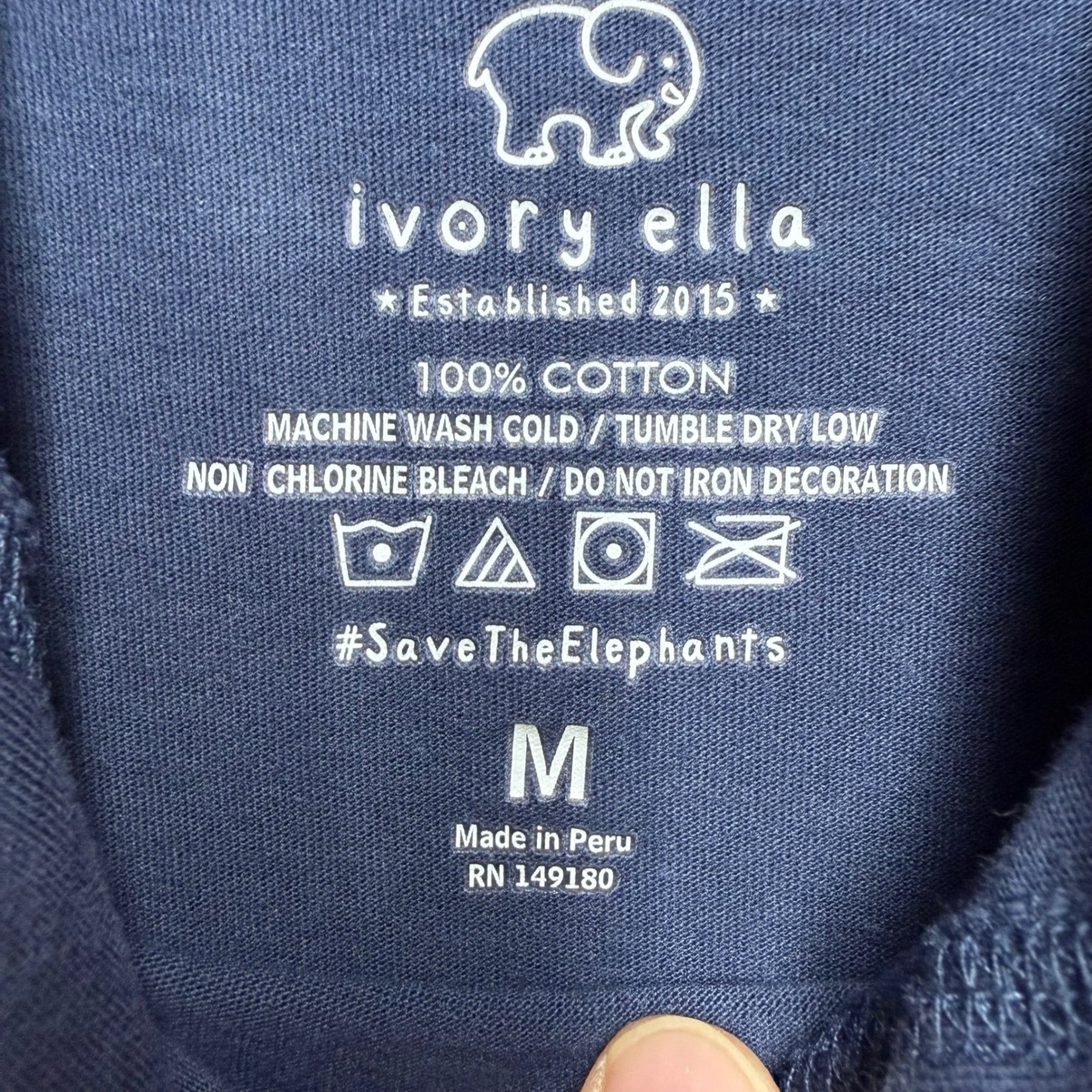 Ivory Ella Navy Blue Long Sleeve Hooded Graphic T-Shirt Sz M Pocket Logo Coastal