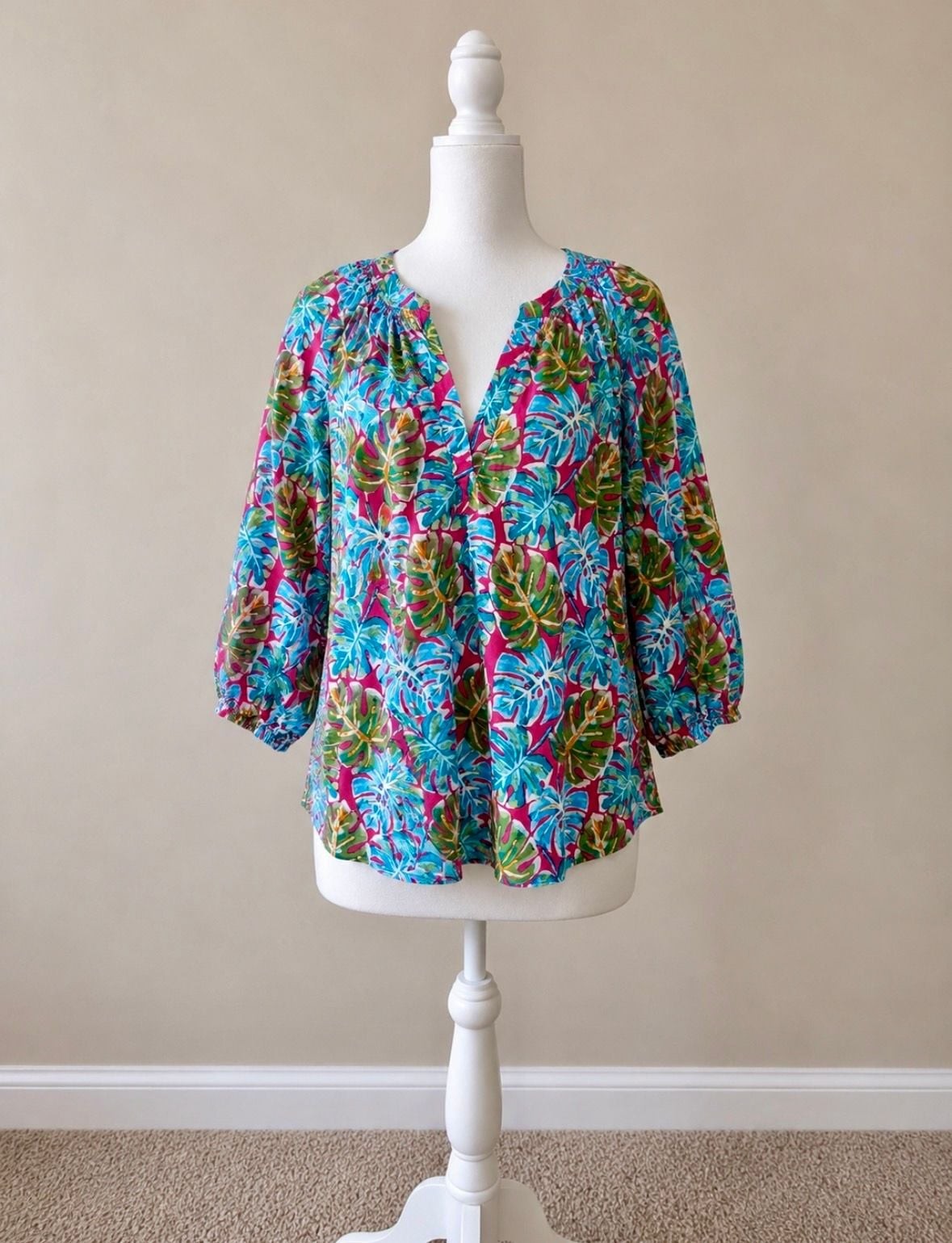 Crown & Ivy Tropical Leaf Print Blouse Women’s Petite Small P/S