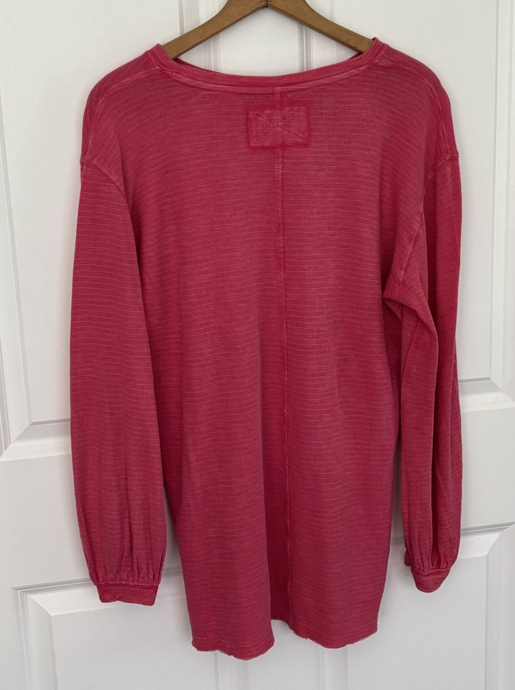 We the Free People Oversized S Pullover Waffle Knit Top Distressed Pink 0587