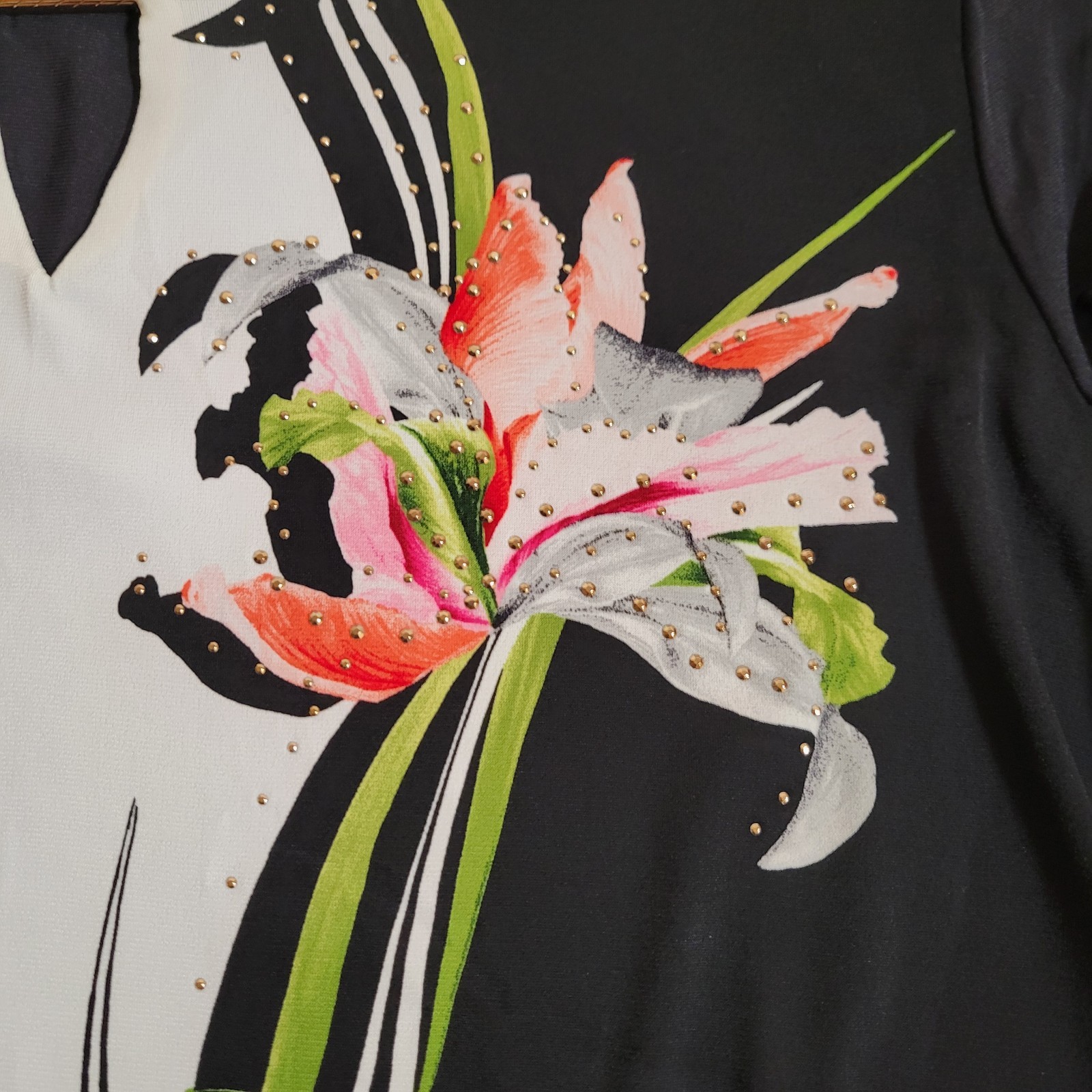 JM Collection Womens Top Size L NEW NWT Sequins Black 3/4 Sleeve Floral 1621