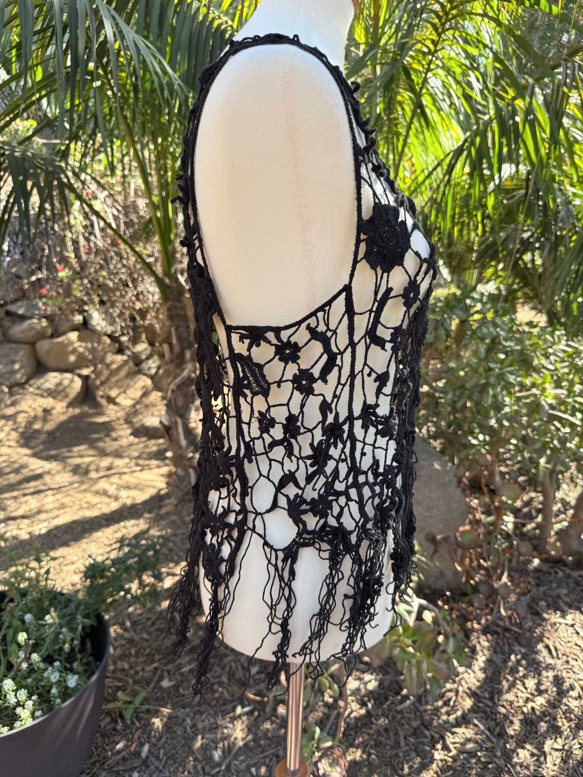 Black Fairy Grunge Whimsigoth Floral Open Knit Crochet Fringe Festival Top Sz S