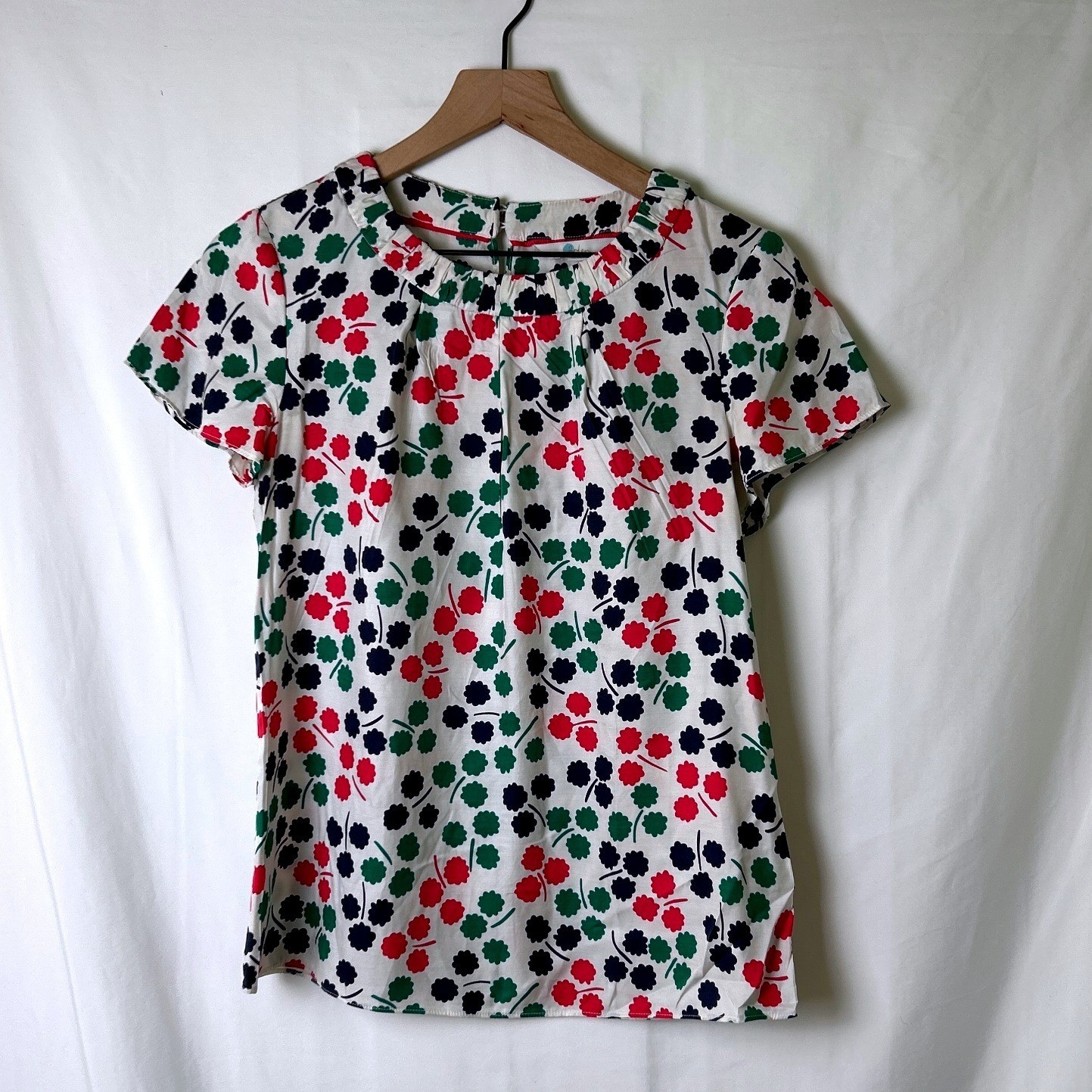 Boden Womens Silk Blend Clover Floral Ruffle Neck Blouse Size 6 White Pink Green