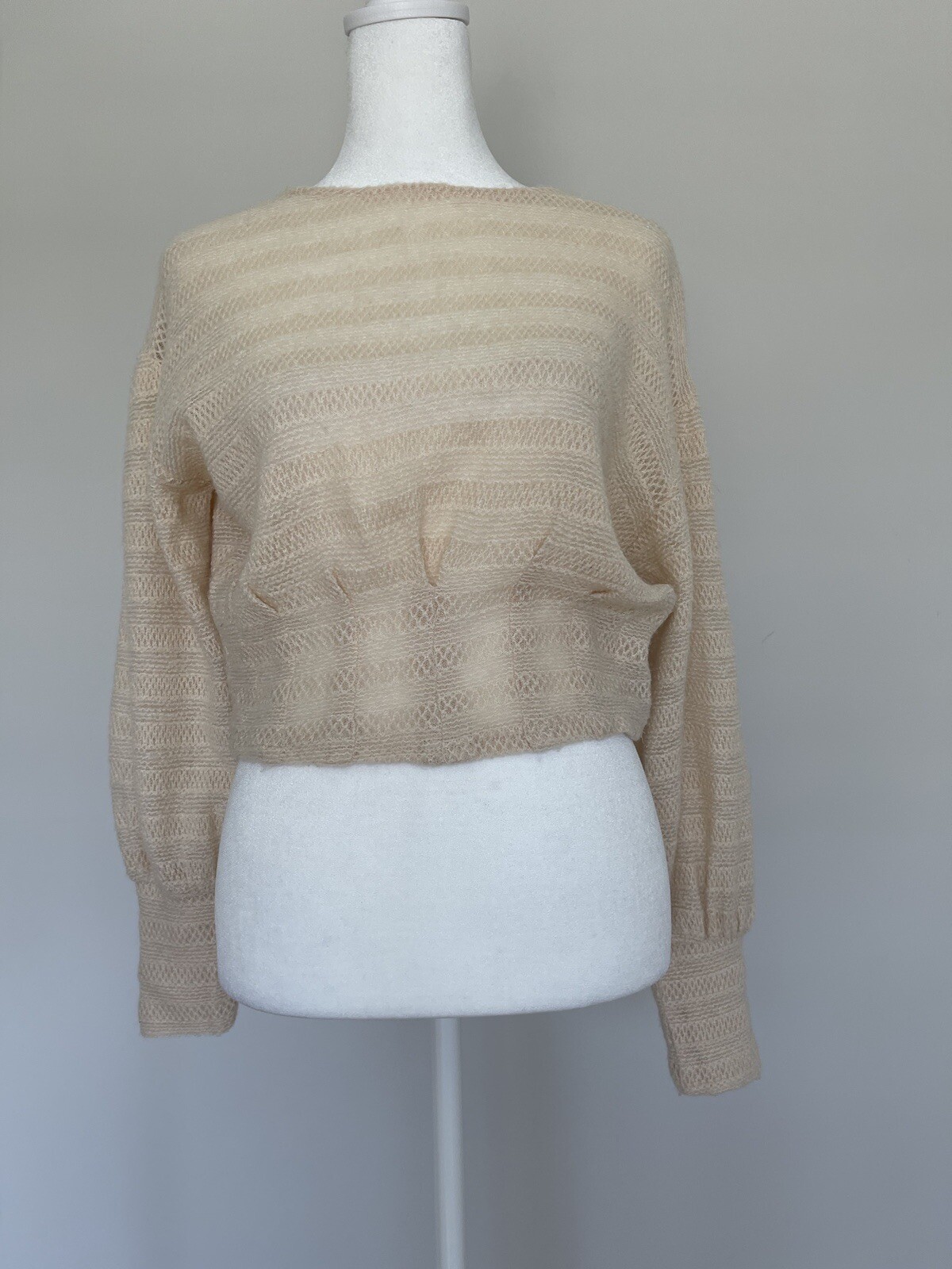 Moon River Women’s Small Open Back Crop Top Ivory Wool Blend Sheer