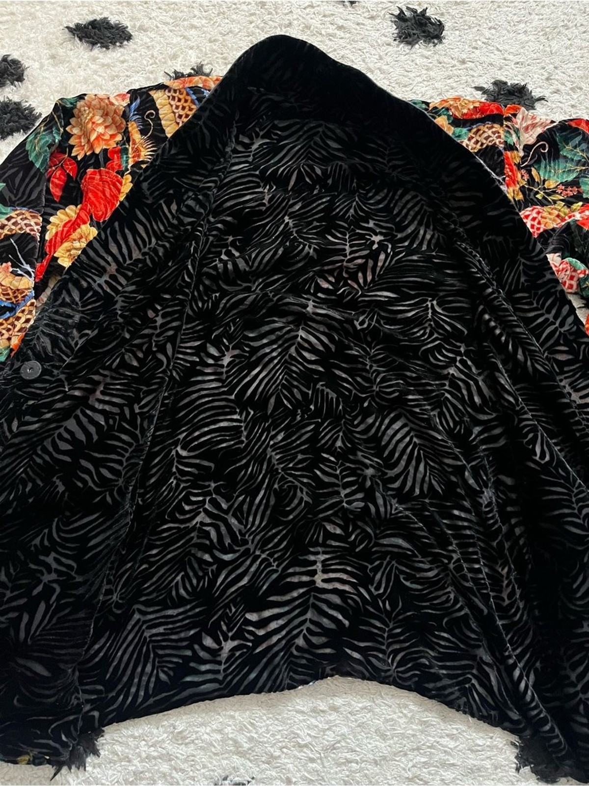 Johnny Was size XS Merhawi Kimono Black Velvet Dragon Kimono Jacket Embroidery