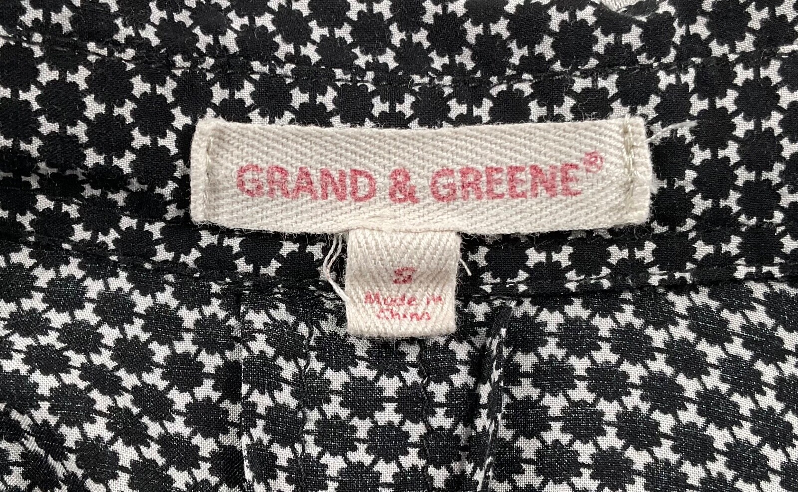 Grand & Greene Top Womens S Black Ivory Print Button Up Hi Low Hem 3/4 Sleeves
