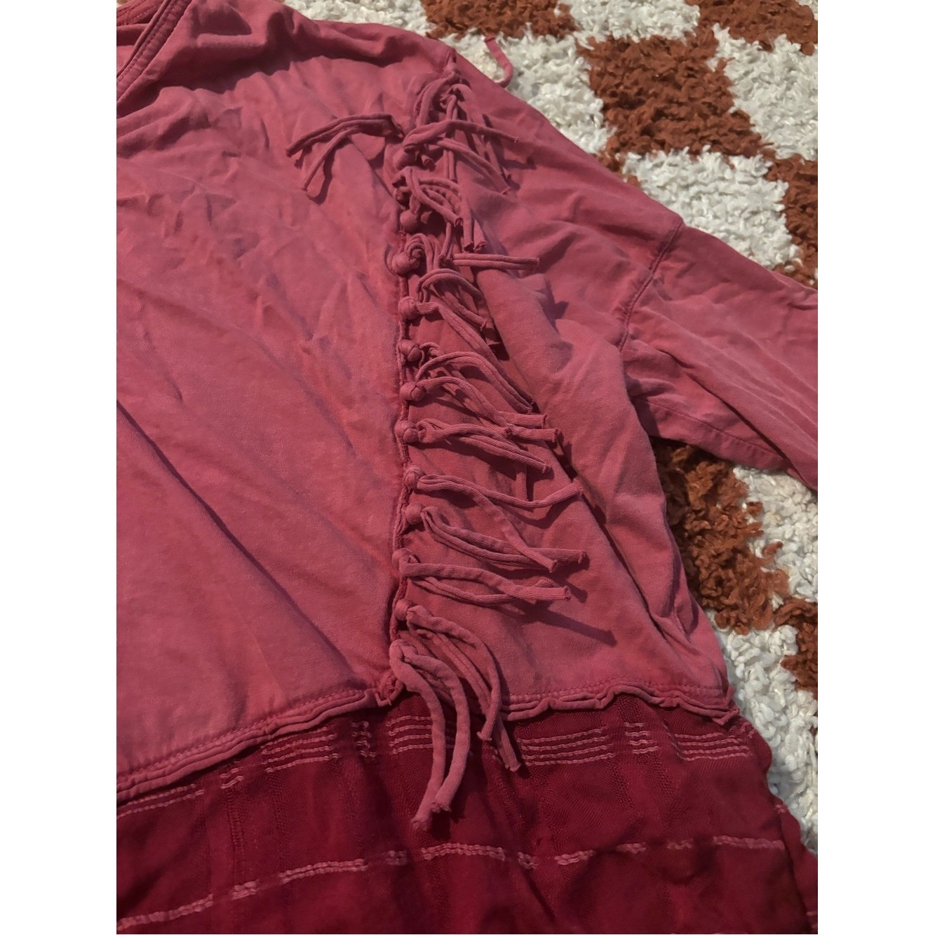Free People Two-Tone Ruffle V-Neck Tunic – Rose & Burgundy