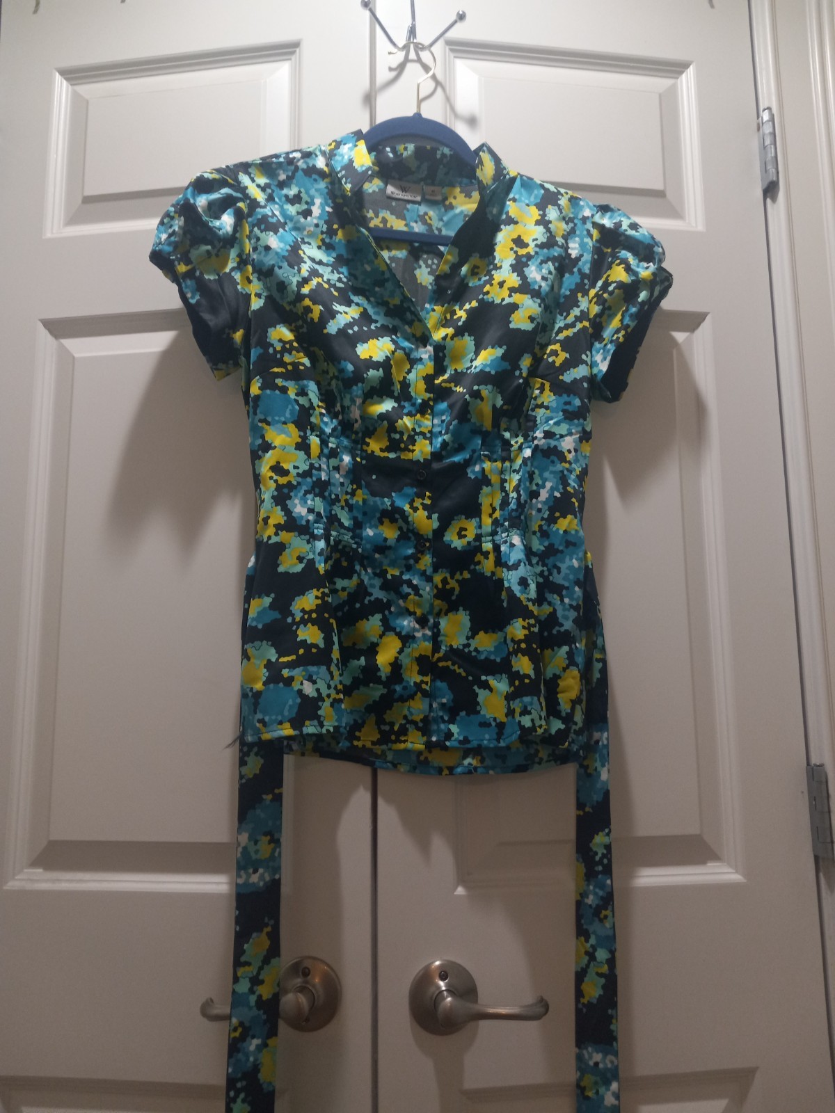 Women’s Medium Green Multi-color Worthington Short-sleeve Blouse
