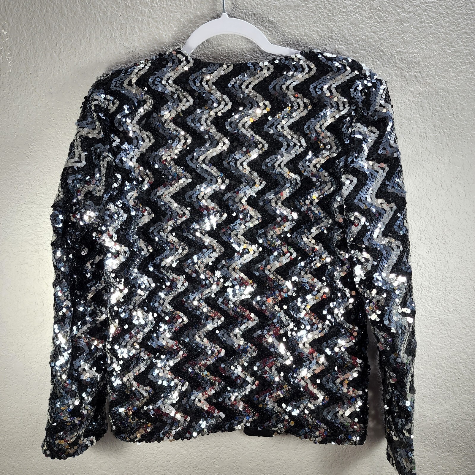 Women’s Yvonne Jacovou Cornelius Black Silver Hook Close Jacket Top Sequin Sz 10