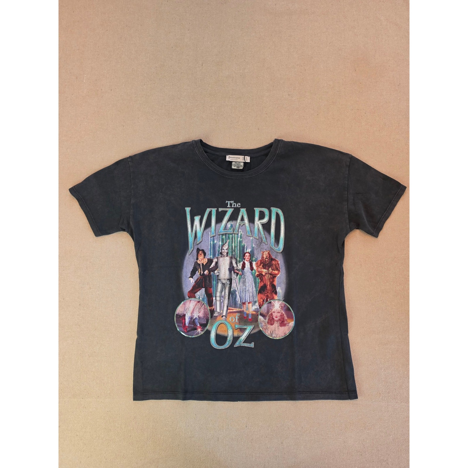Stradivarius Wizard of Oz Tee Sz Small NWT