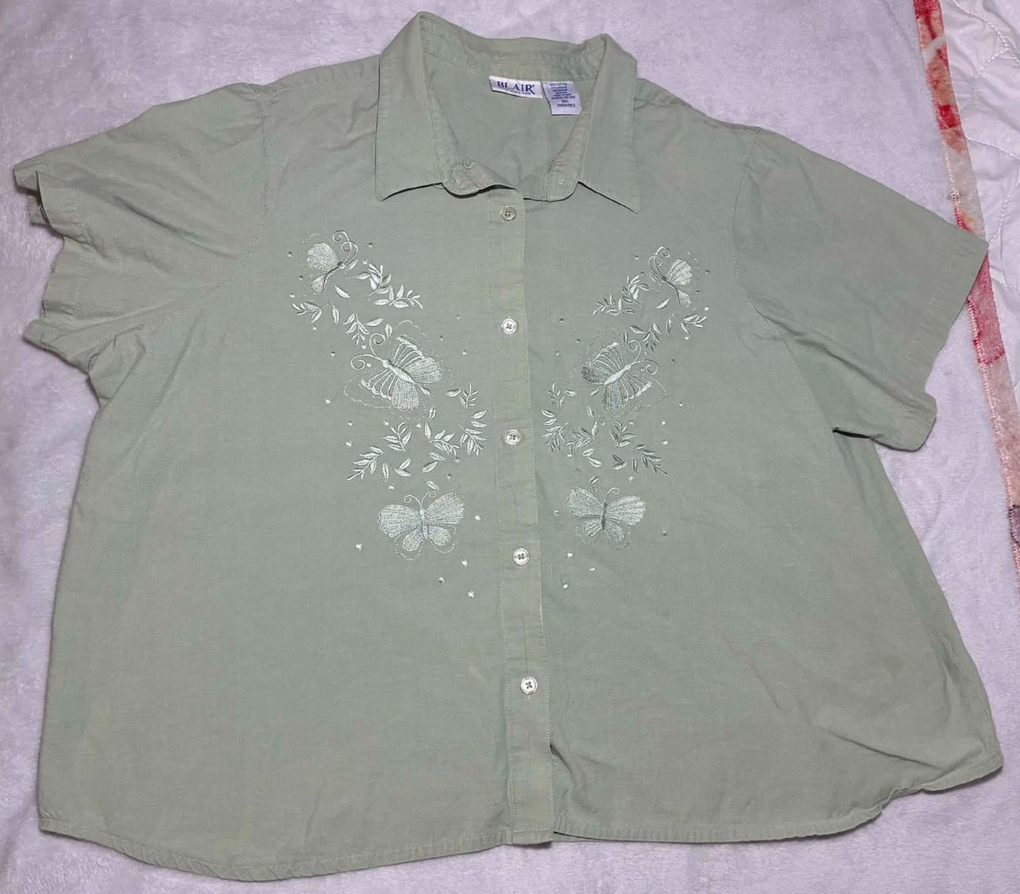Blair Women’s 3XL Sage Green Butterfly Embroidered Button Front Top & Capri Pant