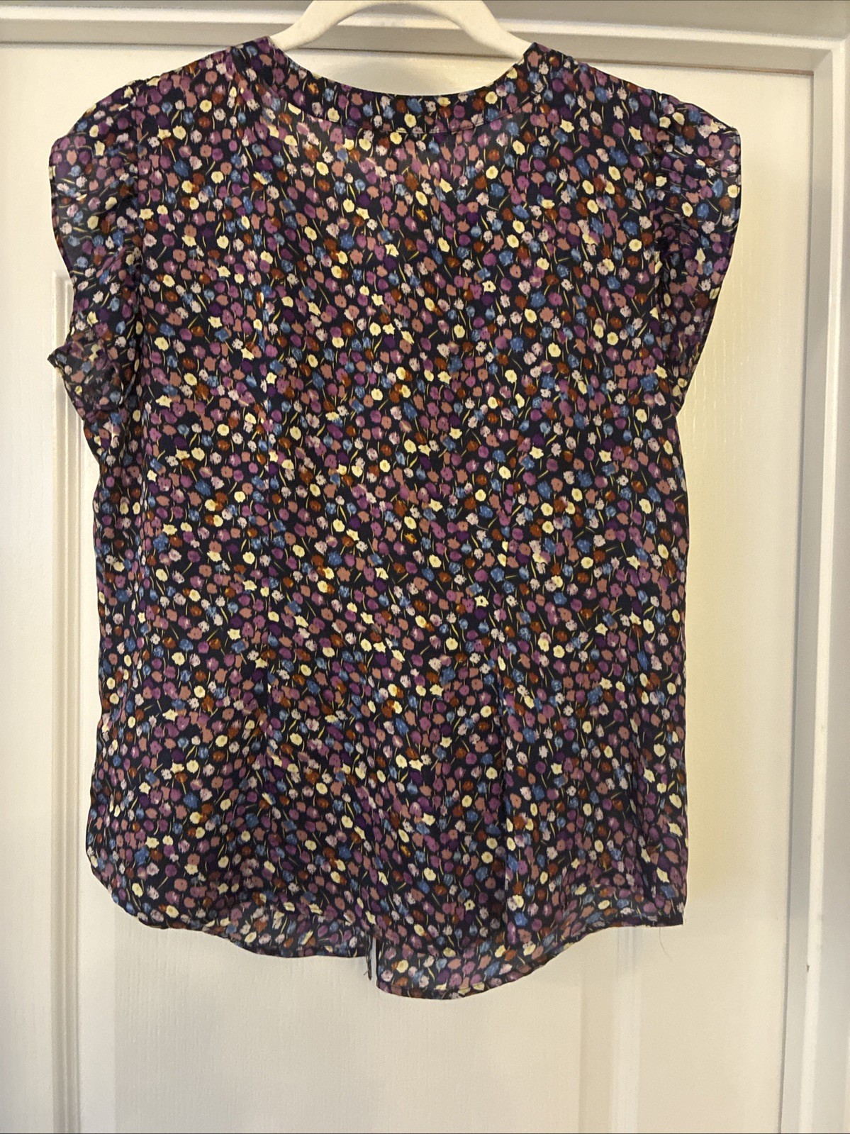 French Connection Size MP Navy Flowered Short Sleeve Blouse Top IT88