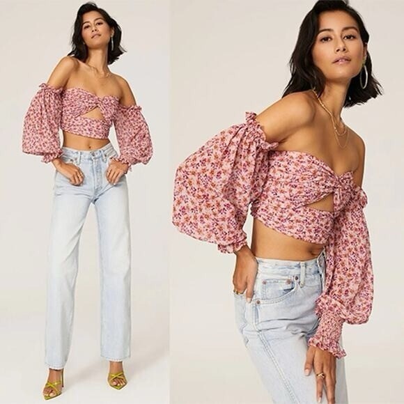 AMUR Hilda Floral Off the Shoulder Sweetheart Crop Blouse in Floral Pink Size M